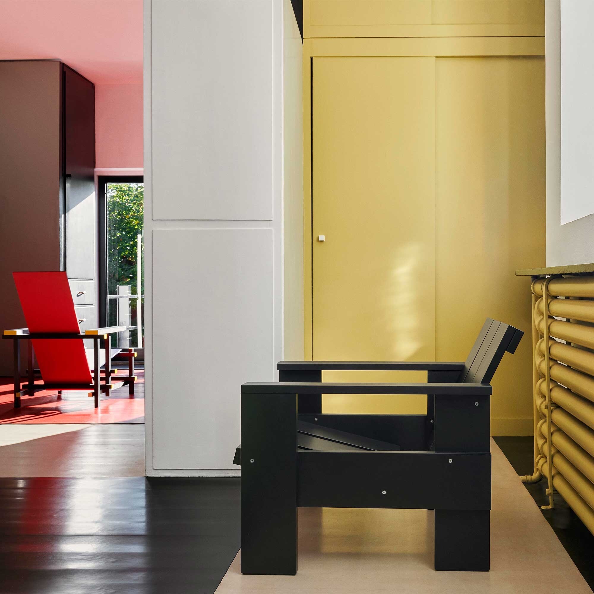 Crate Lounge Garden Chair 77cm