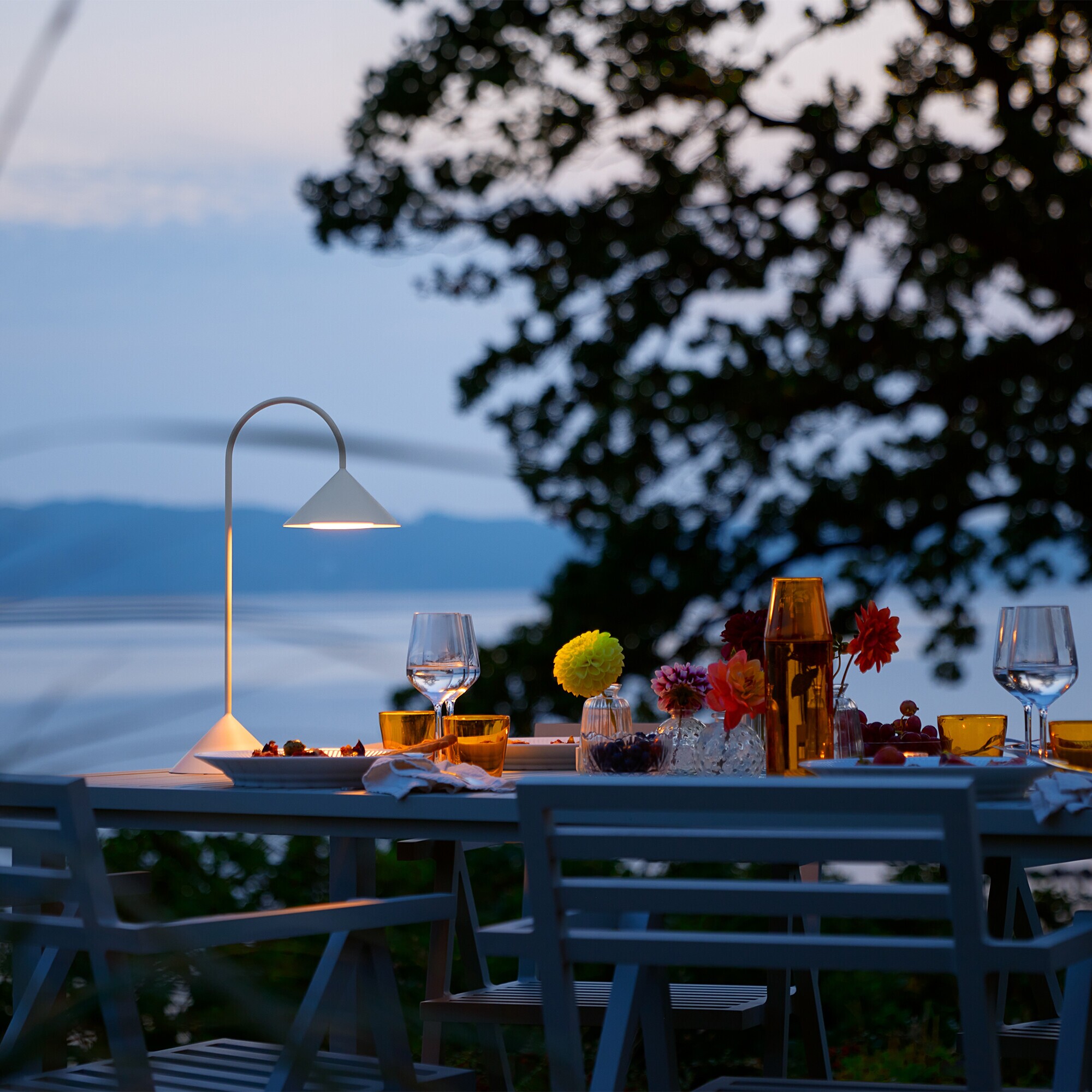 Grasp LED Battery Lamp Portable H 47cm