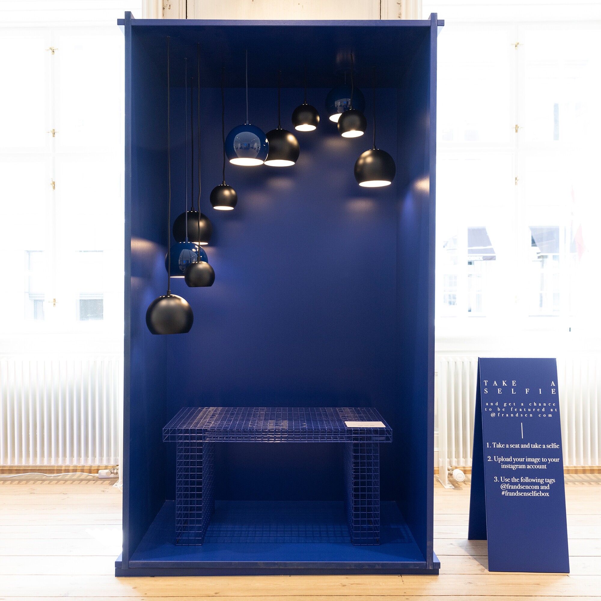 Ball Suspension Lamp Matt Ø12cm