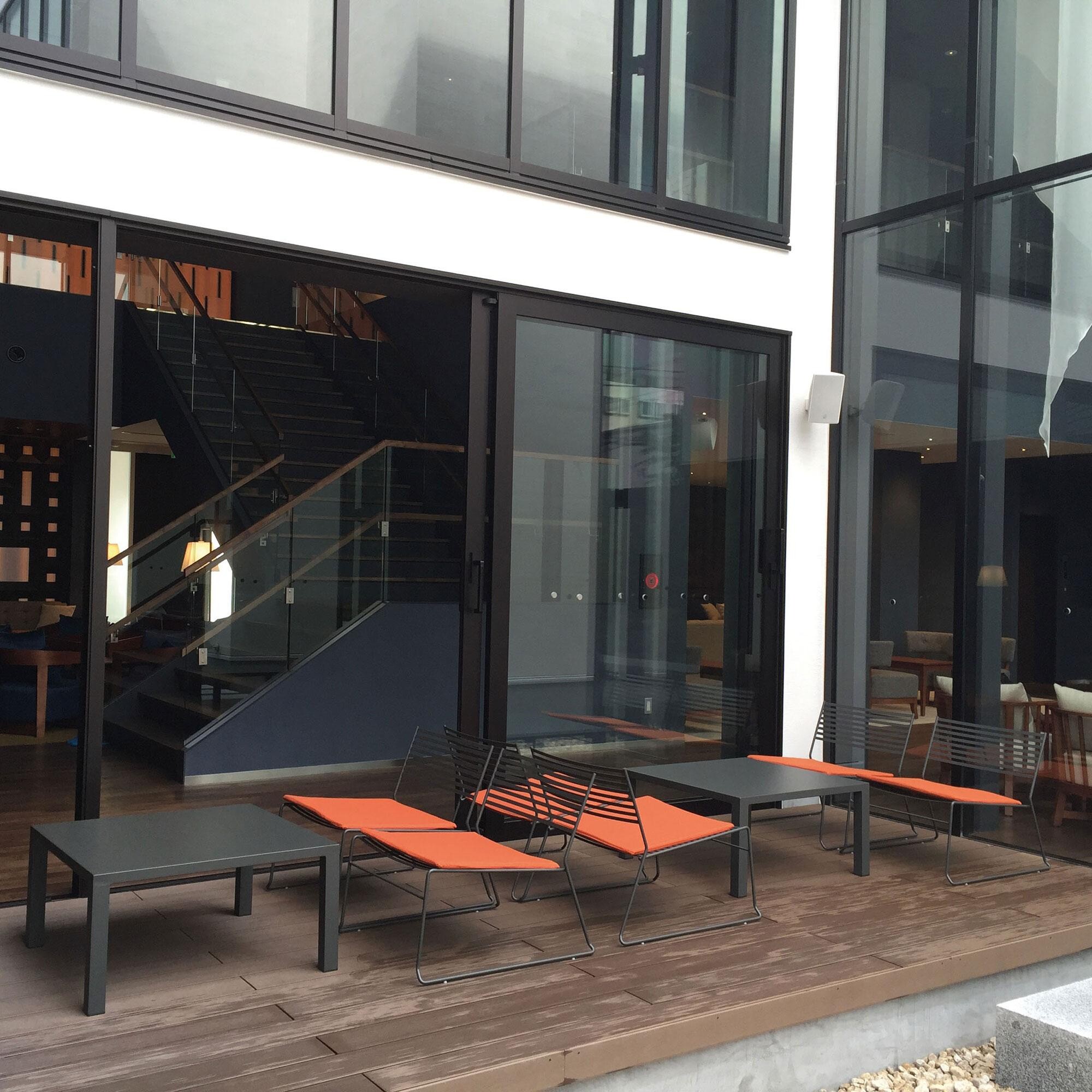 Aero Lounge Garden Chair