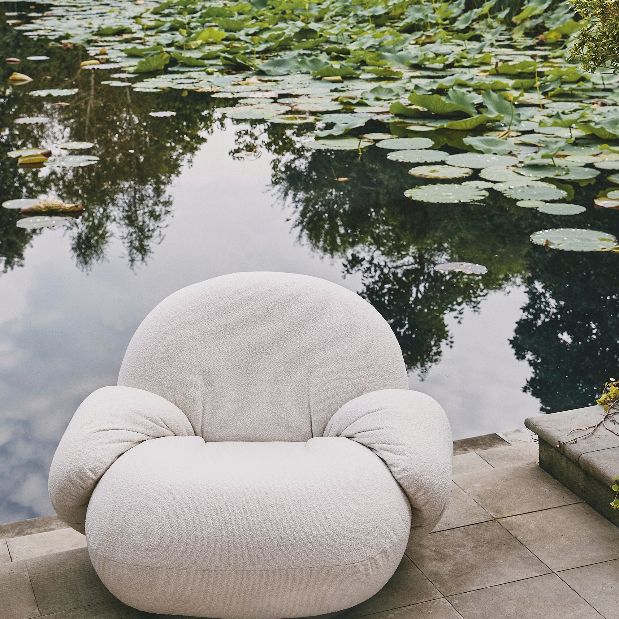 Pacha Outdoor Lounge Chair with Armrests