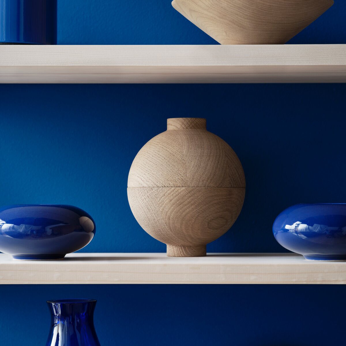 Limited Edition String System Wall Shelf 60x60x20cm