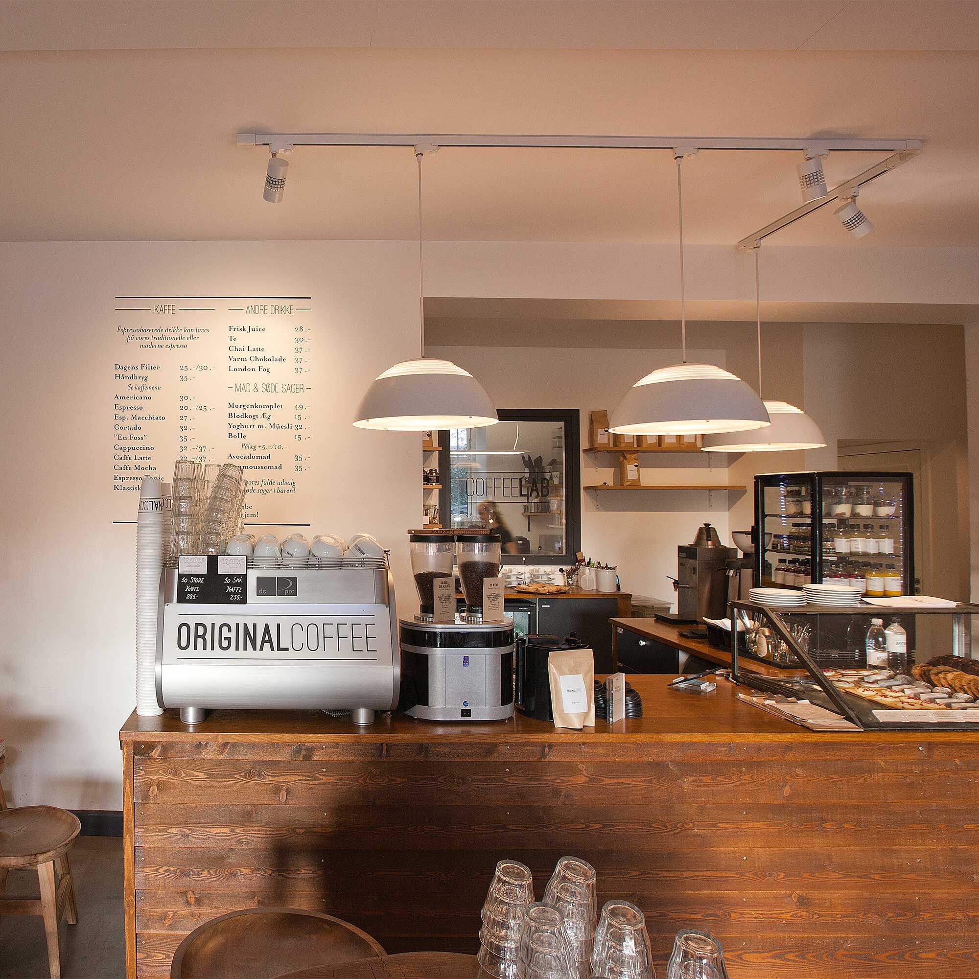 AJ Royal LED Suspension Lamp Ø 50cm