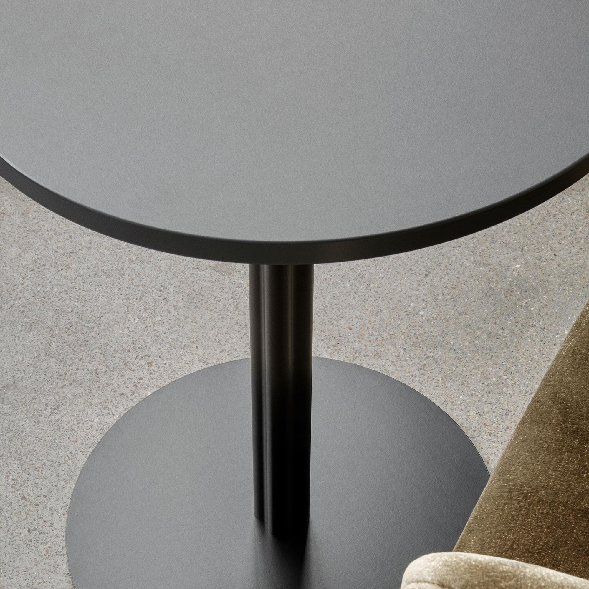 Harbour Column Bar Table Ø 80cm