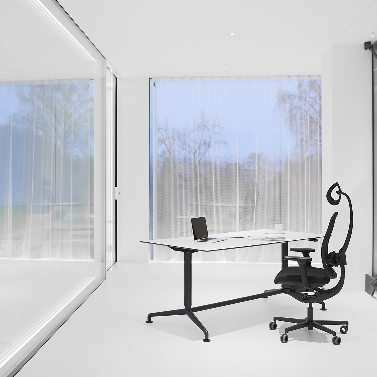 Limited Black Edition AluMedic Office Chair