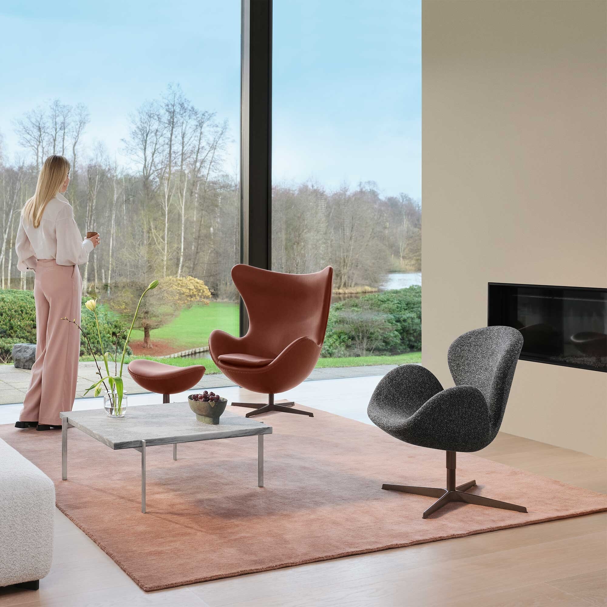 Anniversary Edition 2022 Egg Chair™ Footrest Leather