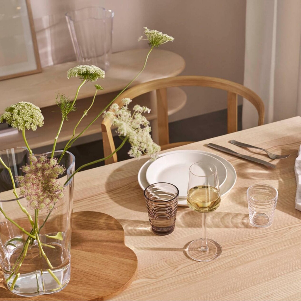 Essence White Wine Glass Set 33cl