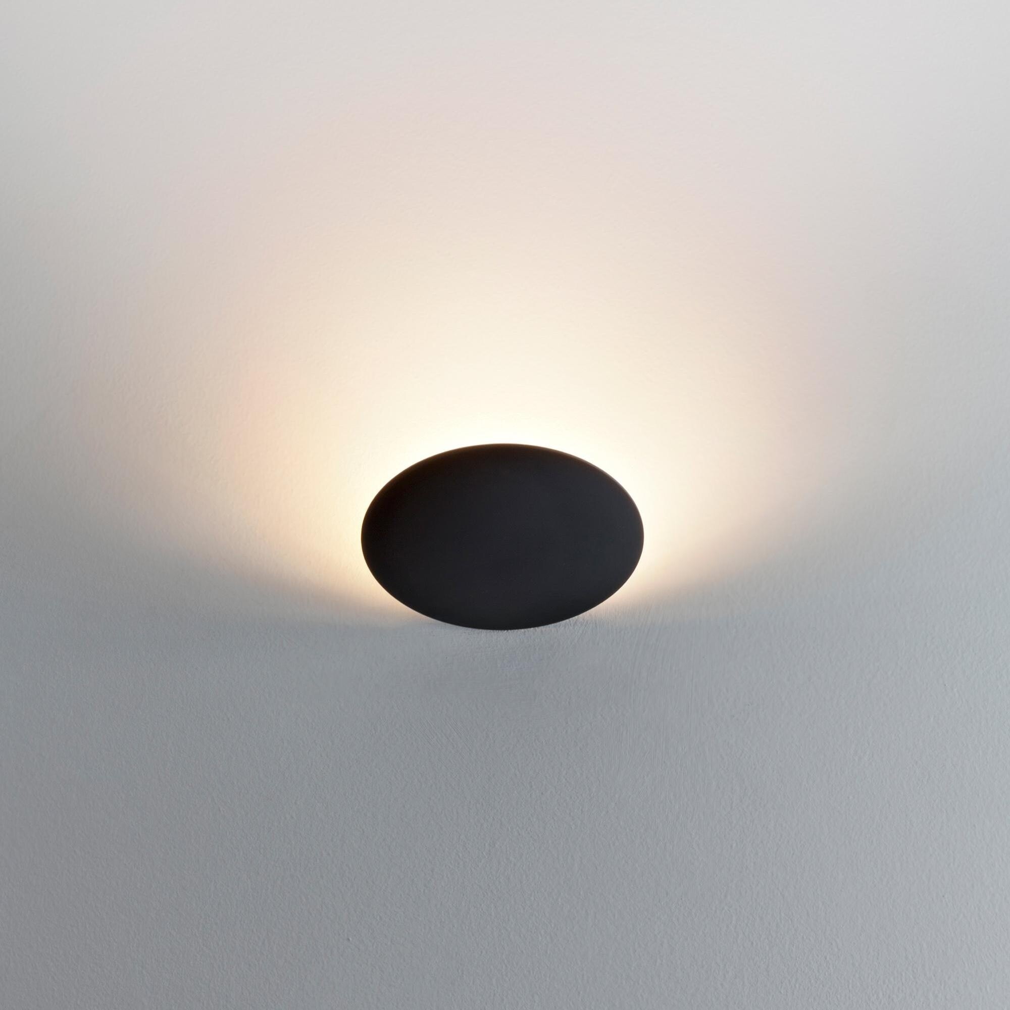 Lederam W1 25 LED Wall Lamp