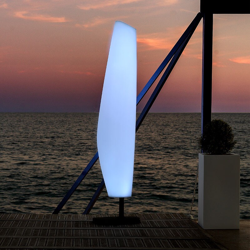 Blanca LED Outdoor Floor Lamp