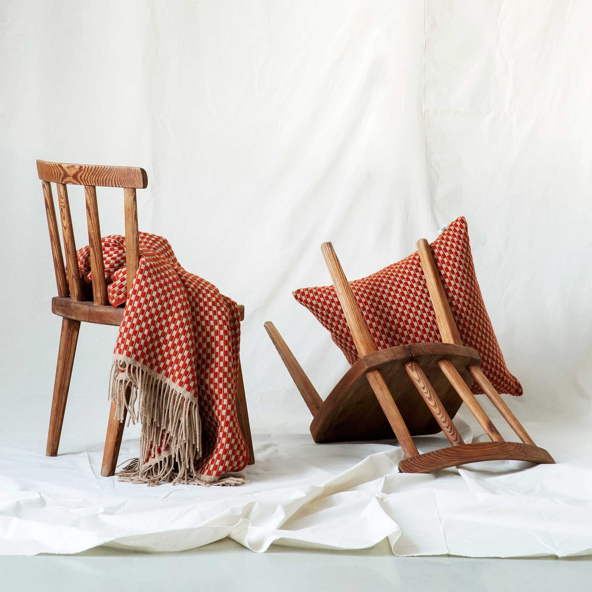 Isak Cushion 60x60cm