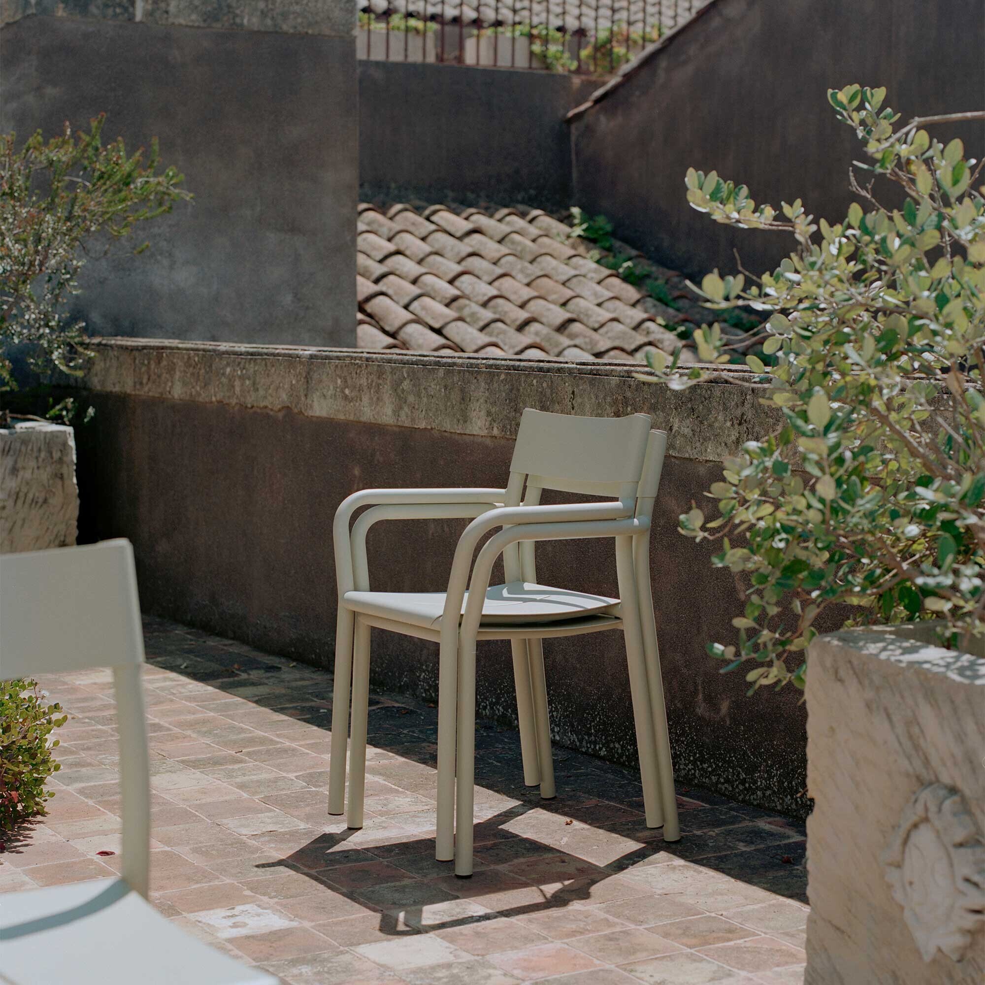 May Outdoor Armchair