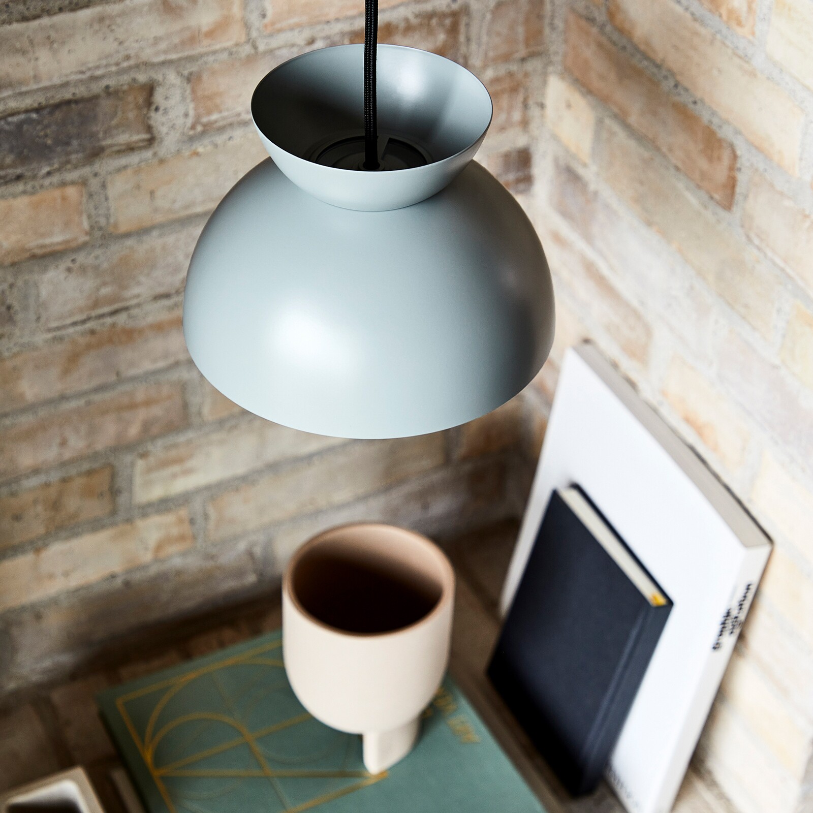 Butterfly Suspension Lamp Ø21cm