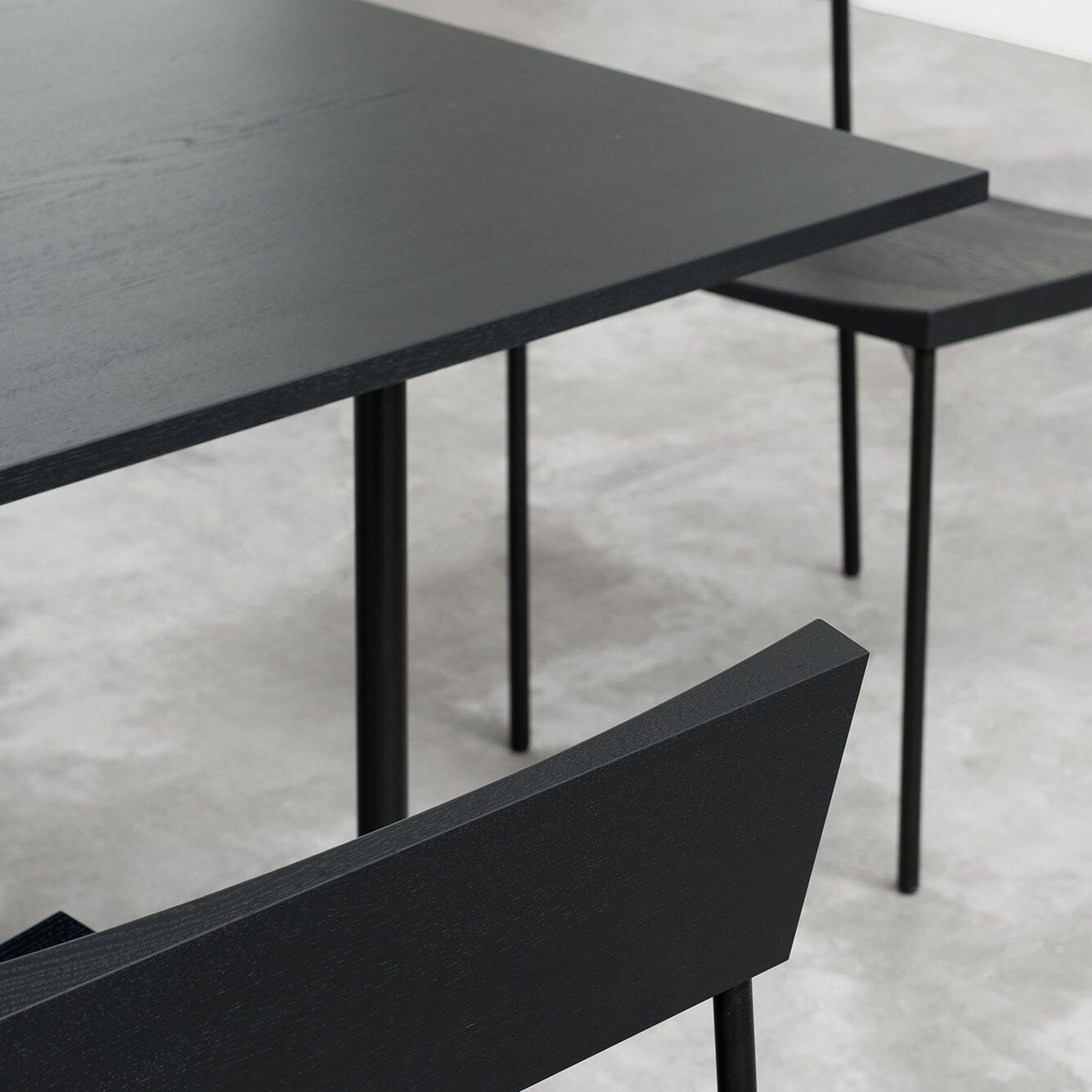 e15 TA14 Anton Dining Table