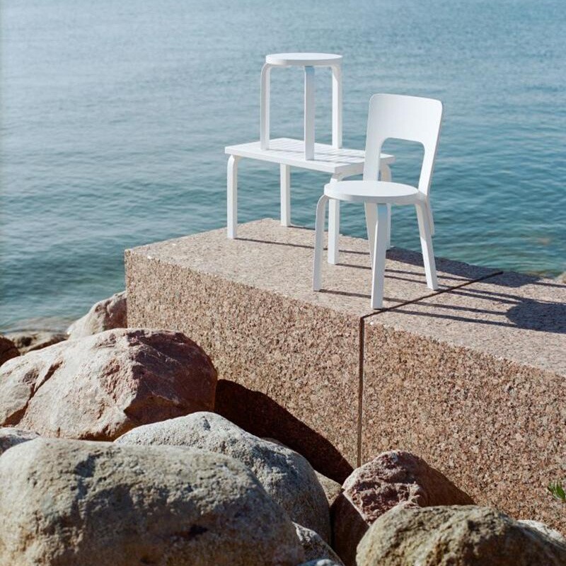 66 Chair Lacquered Base