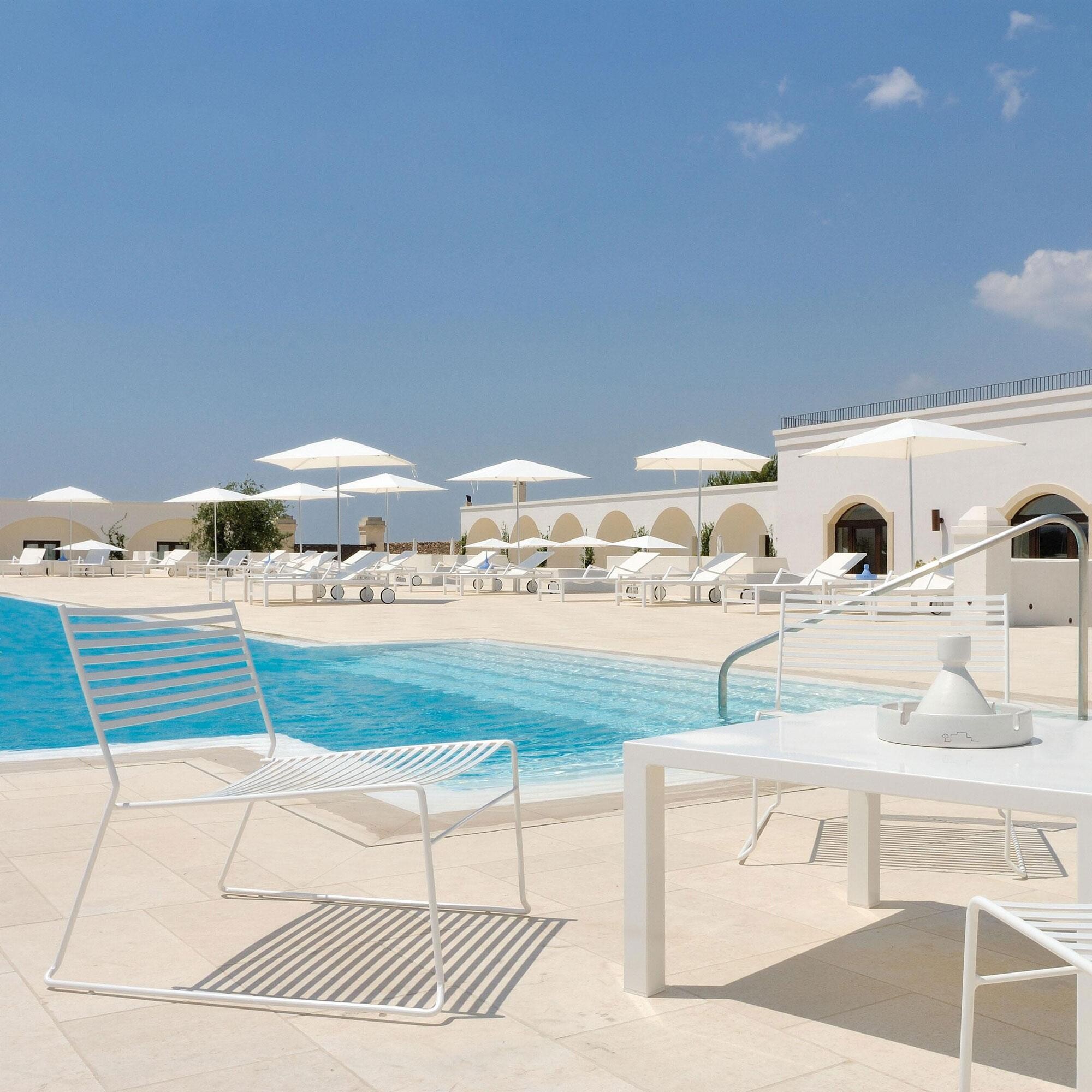 Aero Lounge Garden Chair