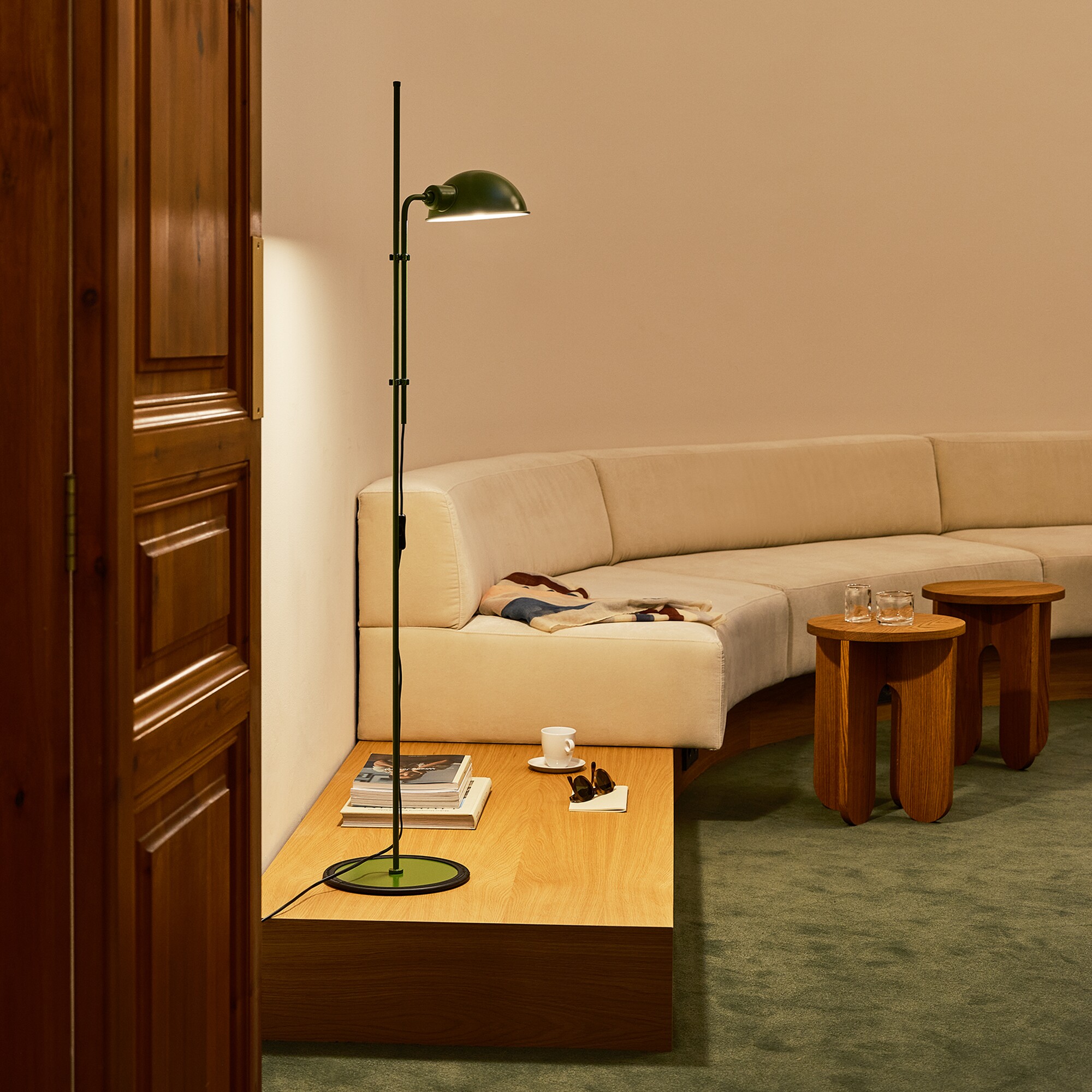 Funiculí Floor Lamp