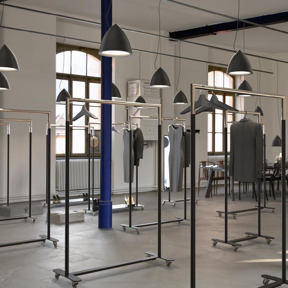 Bukto Coatstand 102,8x30x150cm