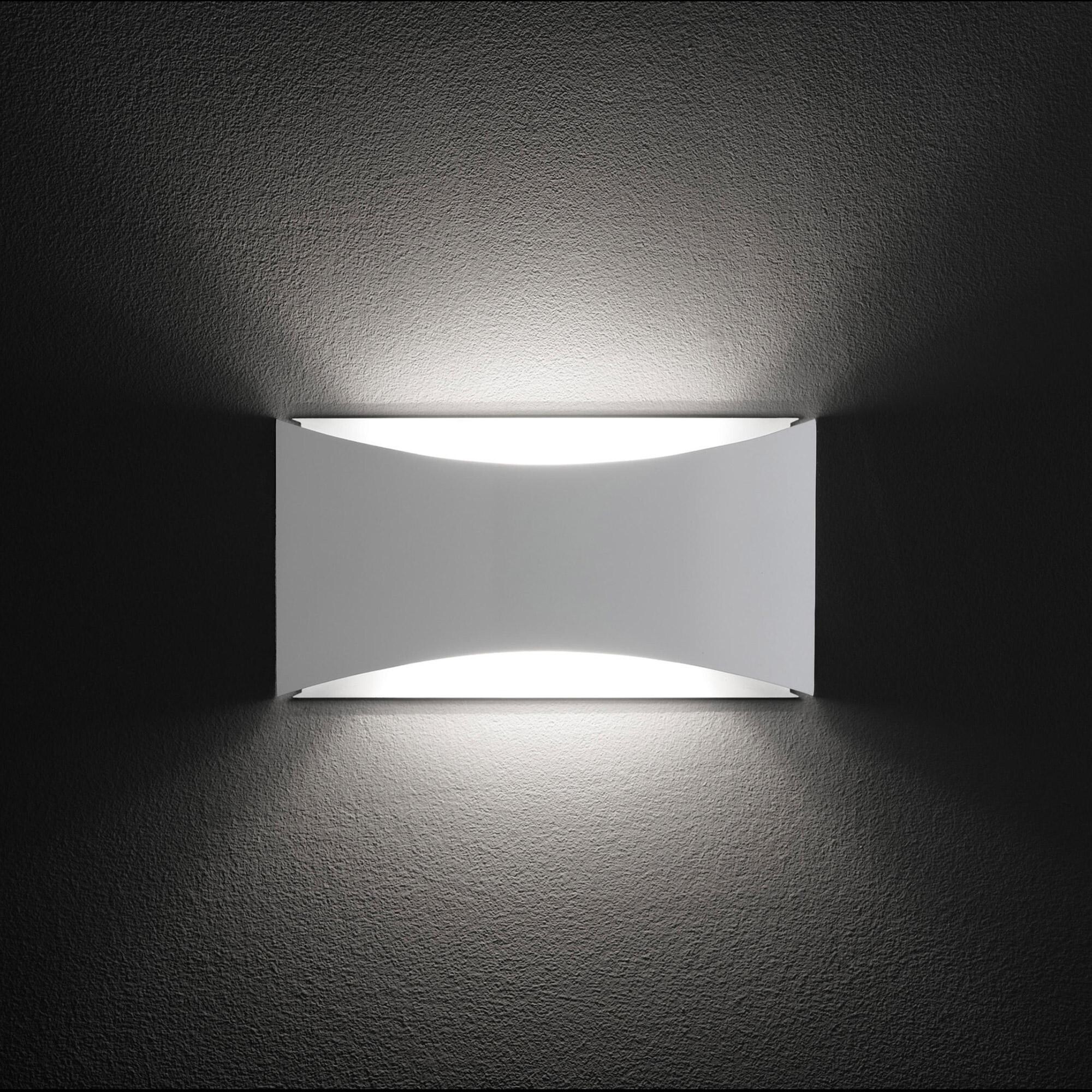 Kelly 791 LED Wall Lamp