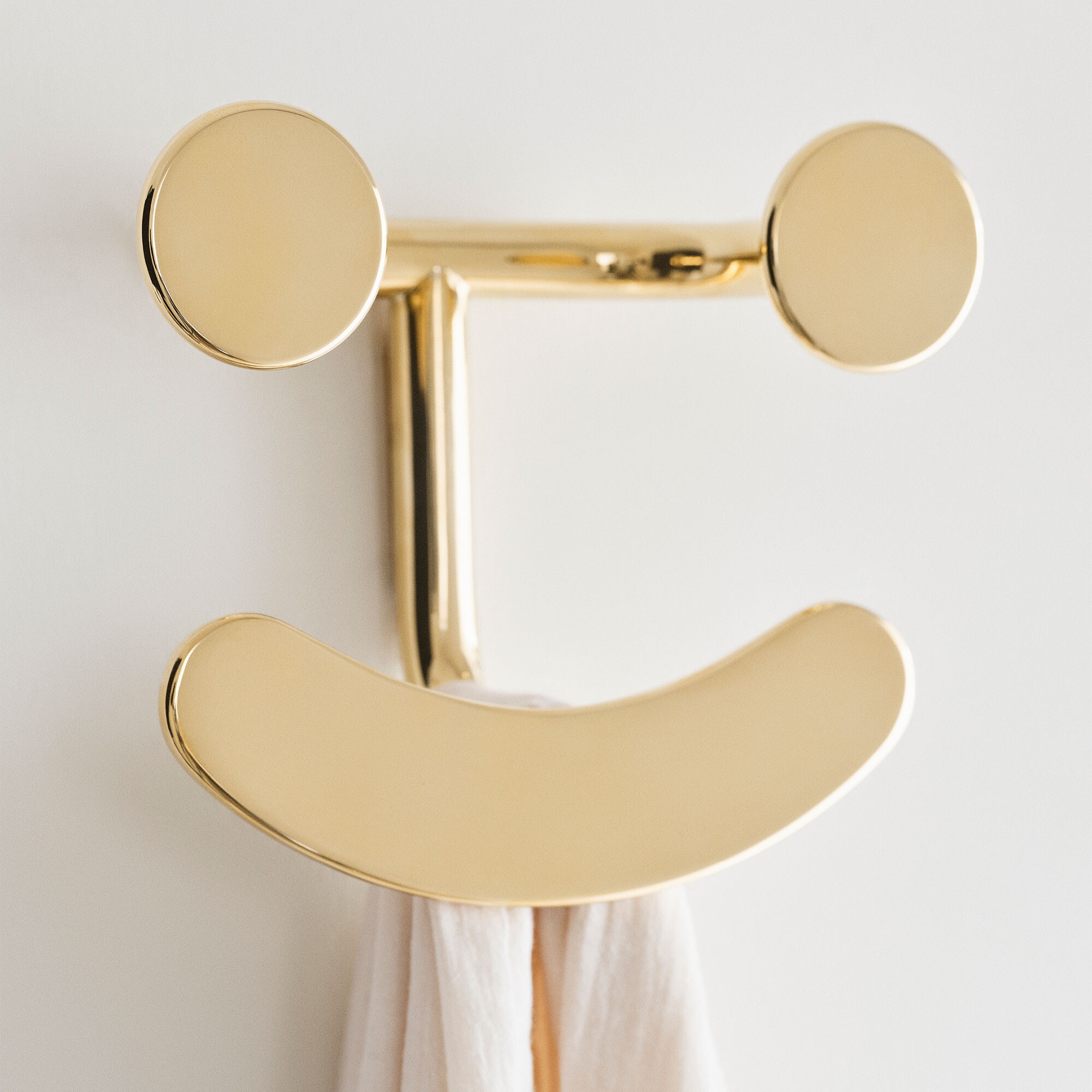 Happy Hook Wall Hook