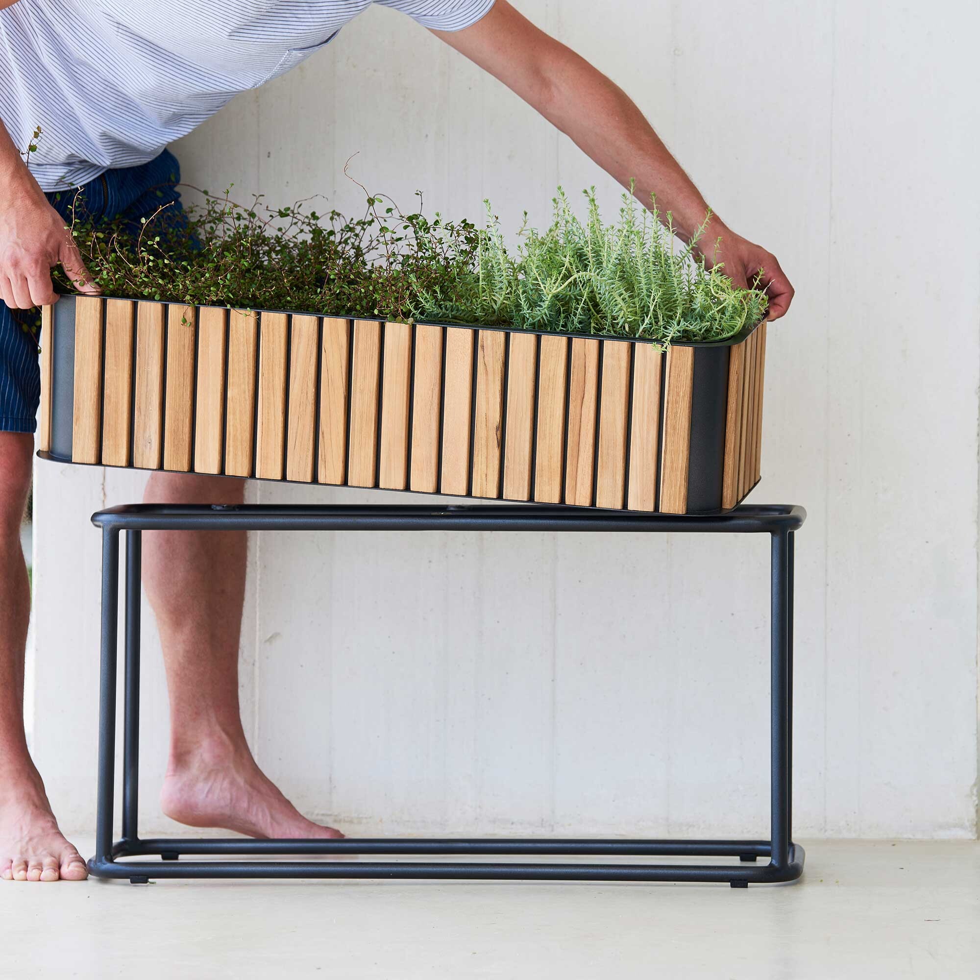 Combine Planter 83x62x28cm