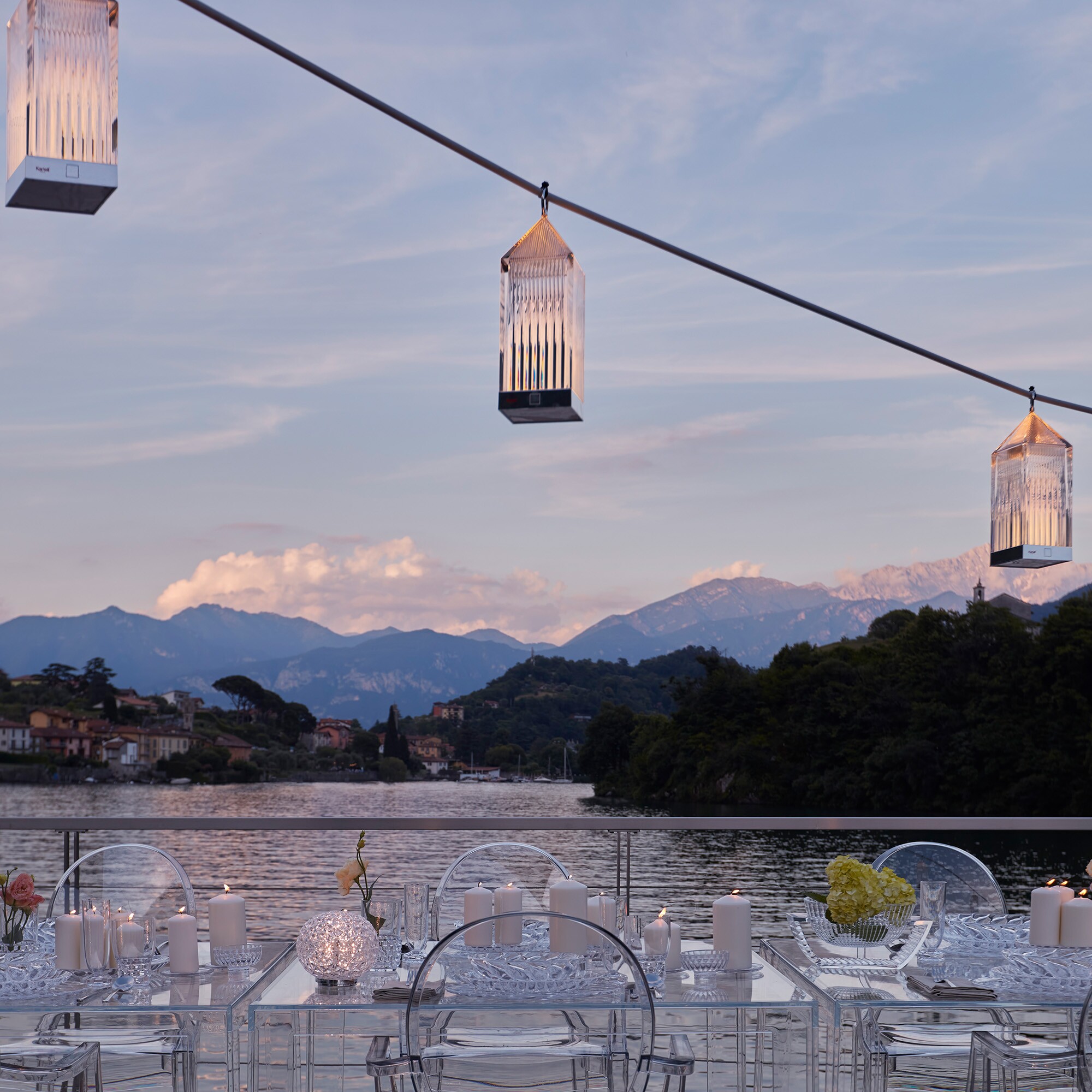 Lantern LED Table Lamp with Battery