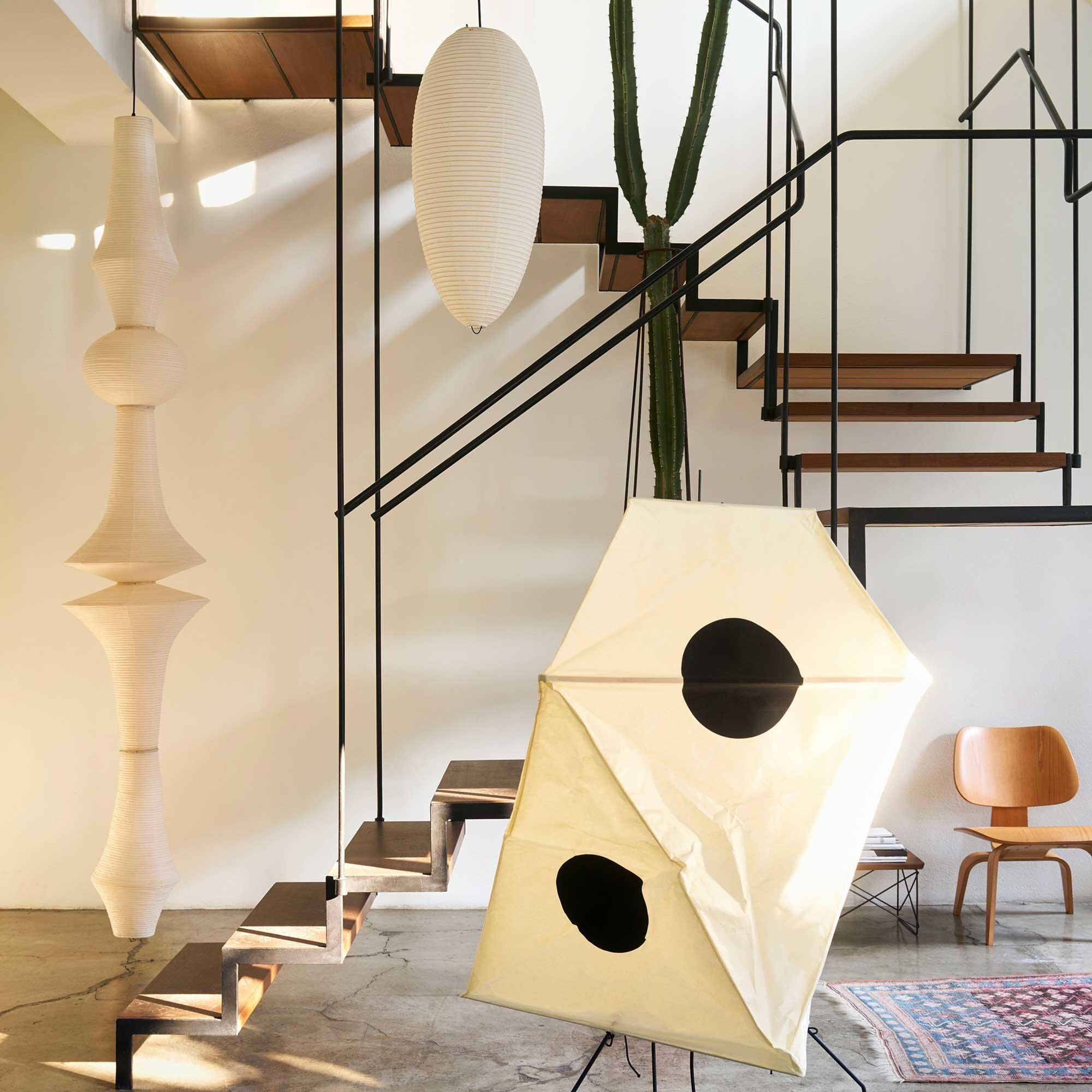 Akari E  Suspension Lamp