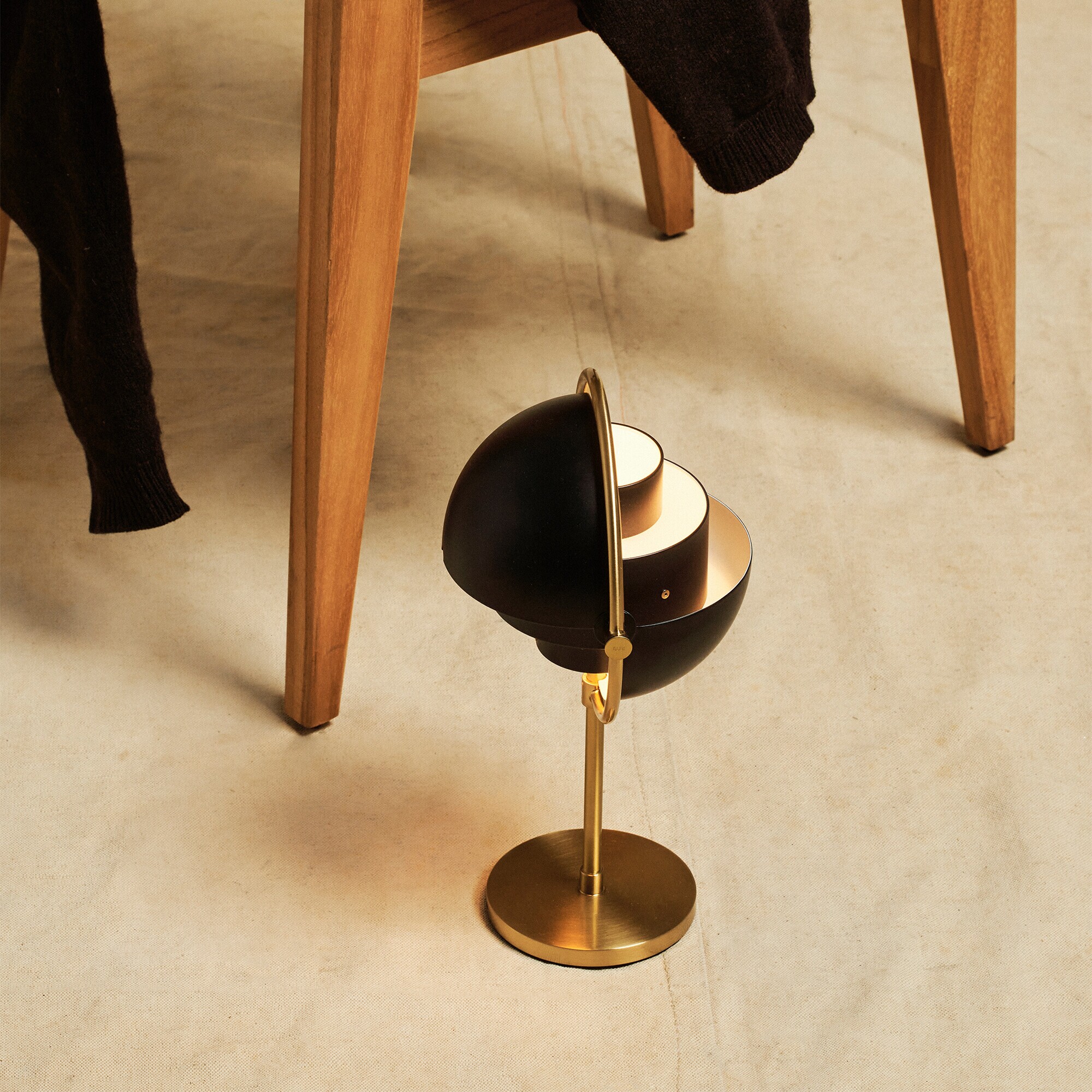 Multi-Lite Portable Table Lamp with Battery