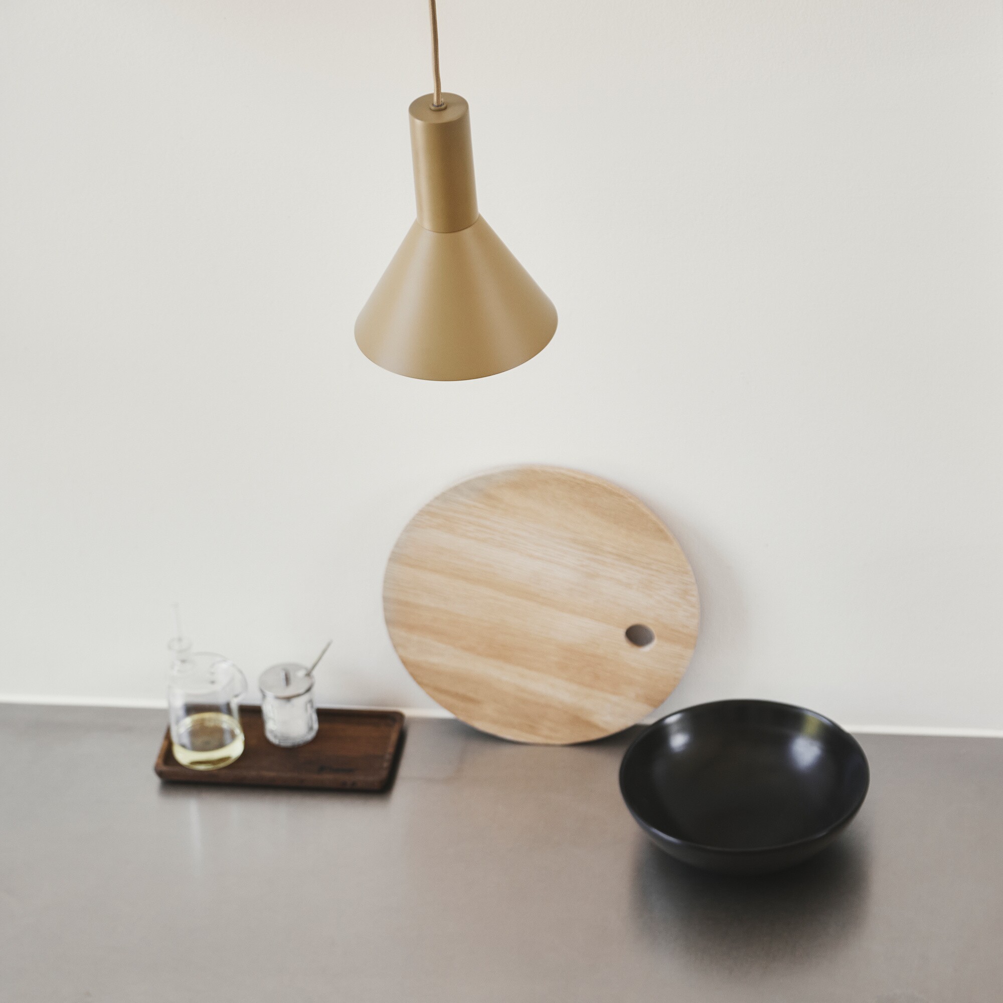 Lyss Suspension Lamp
