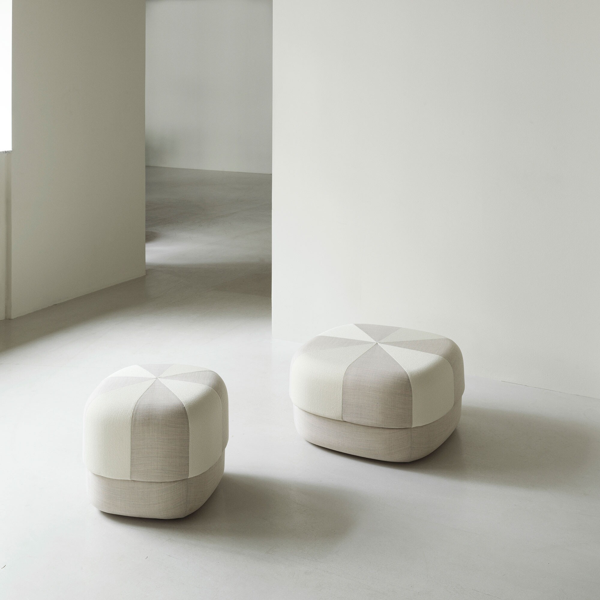 Circus Duo Pouf L