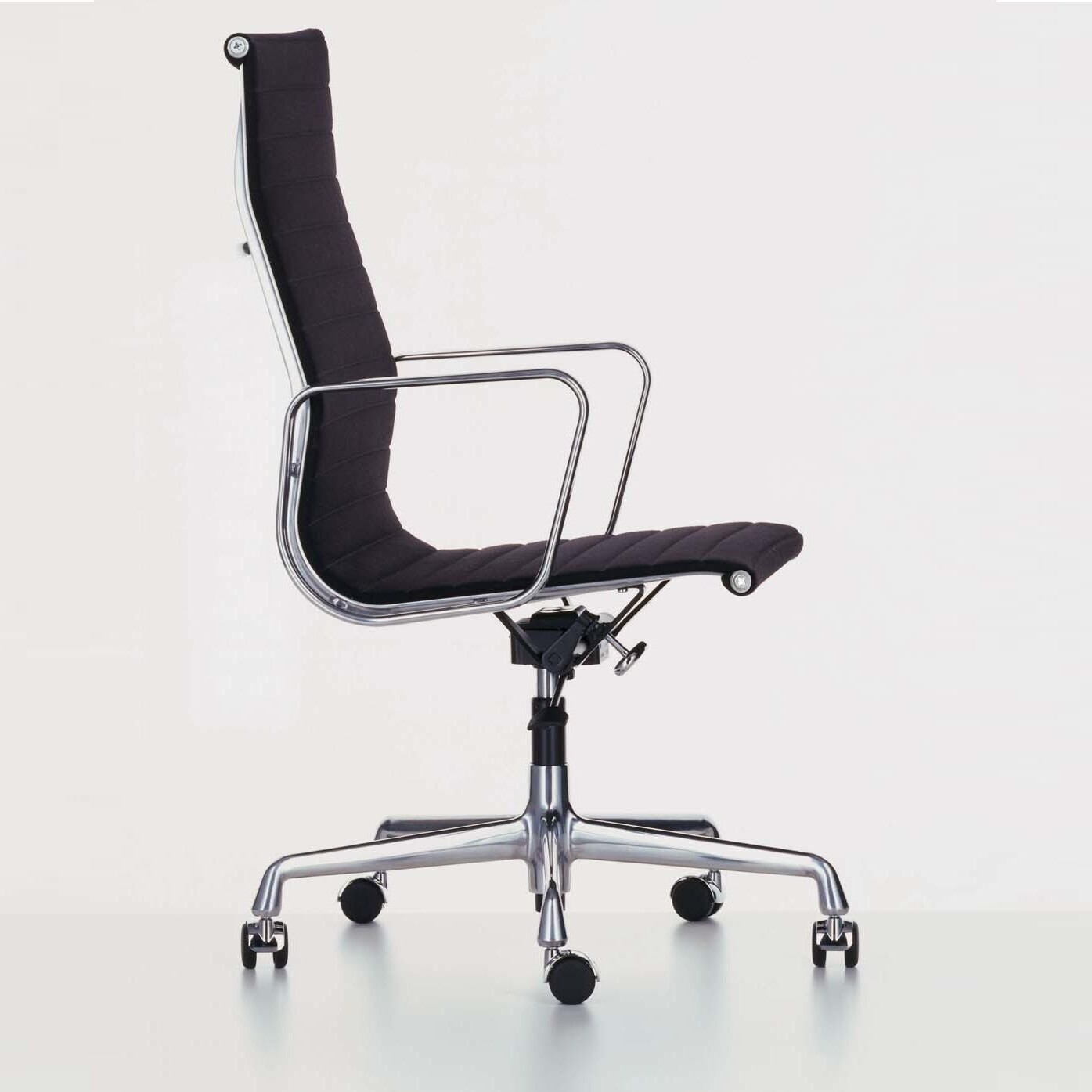 EA 119 Aluminium Chair Fabirc Polished Base