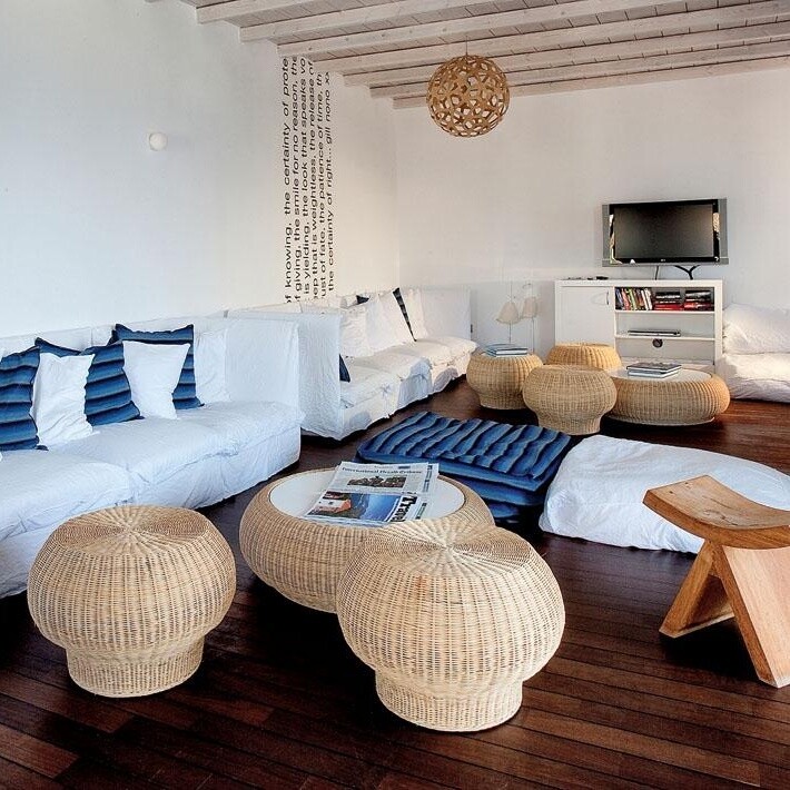 Bolla Side Table / Ottoman