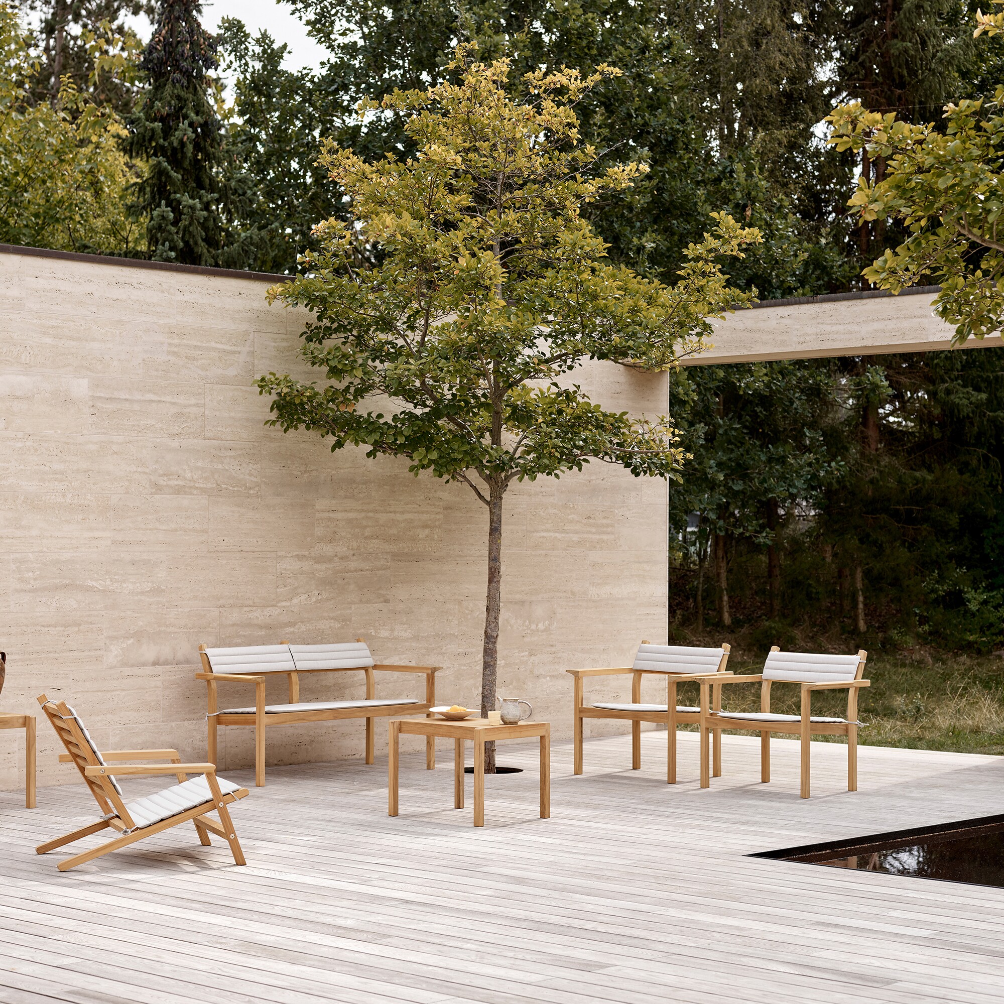 AH701 Garden Bench 144.5cm