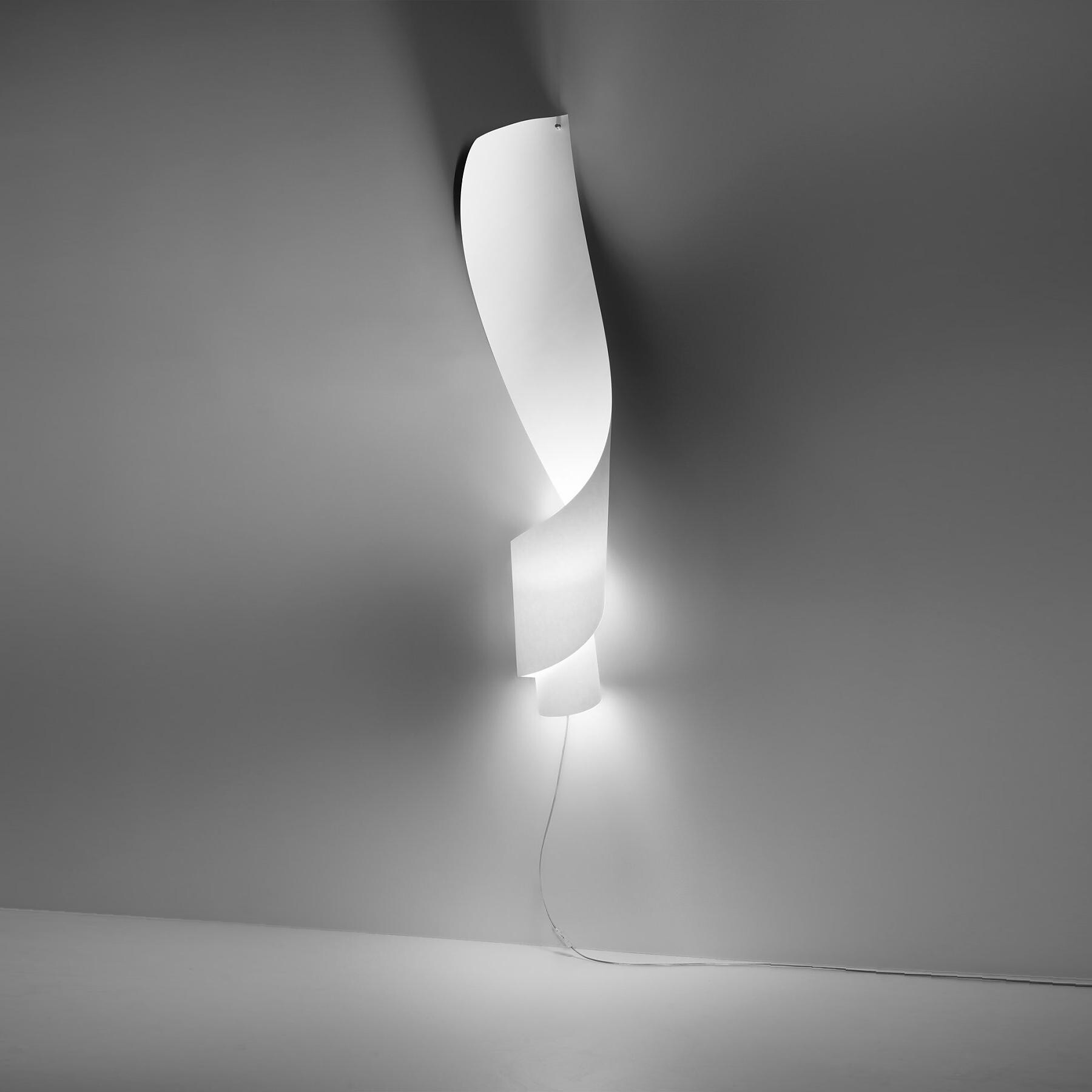 Oop's 1 Wall Lamp