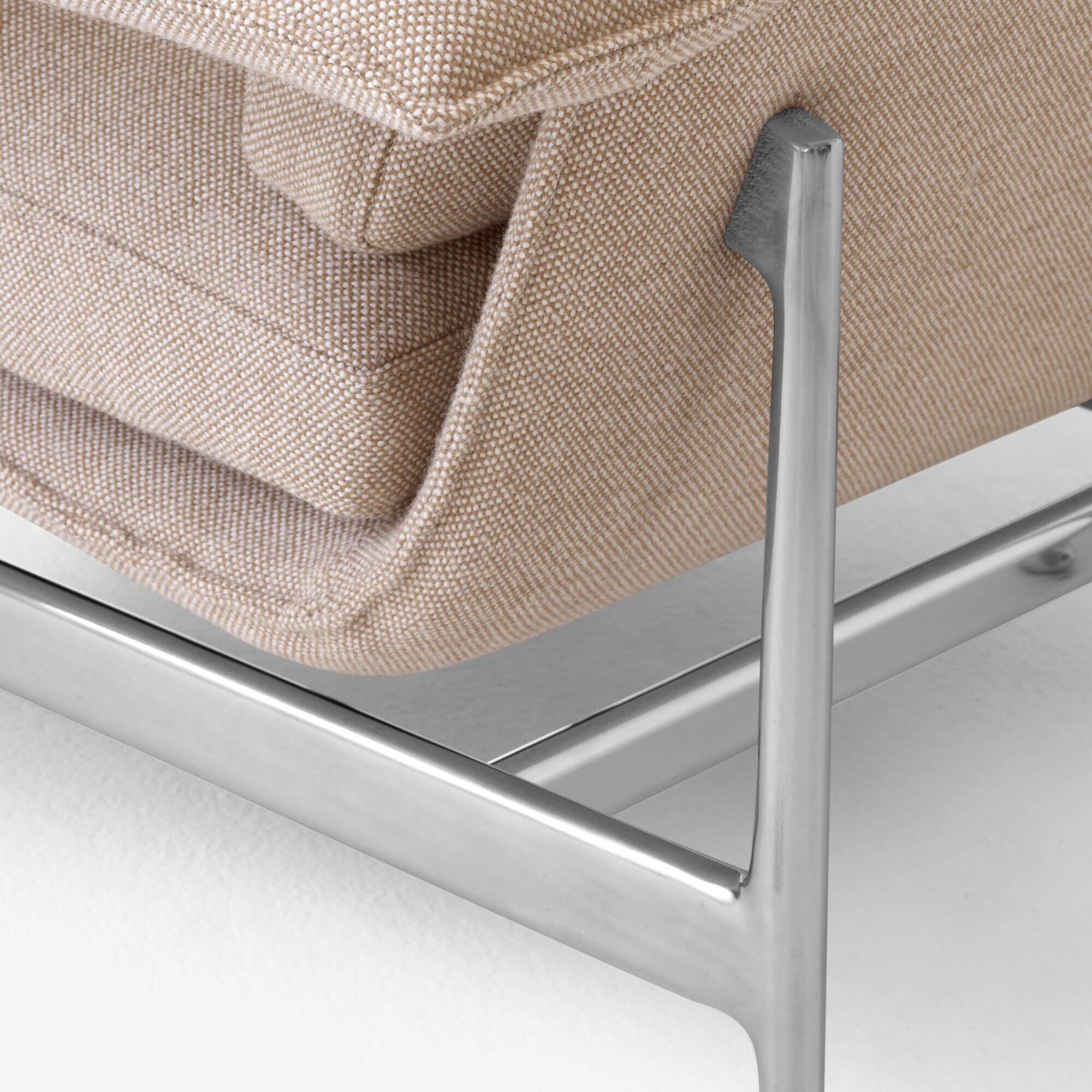 Meantime AV29 Lounge Chair Frame Aluminium