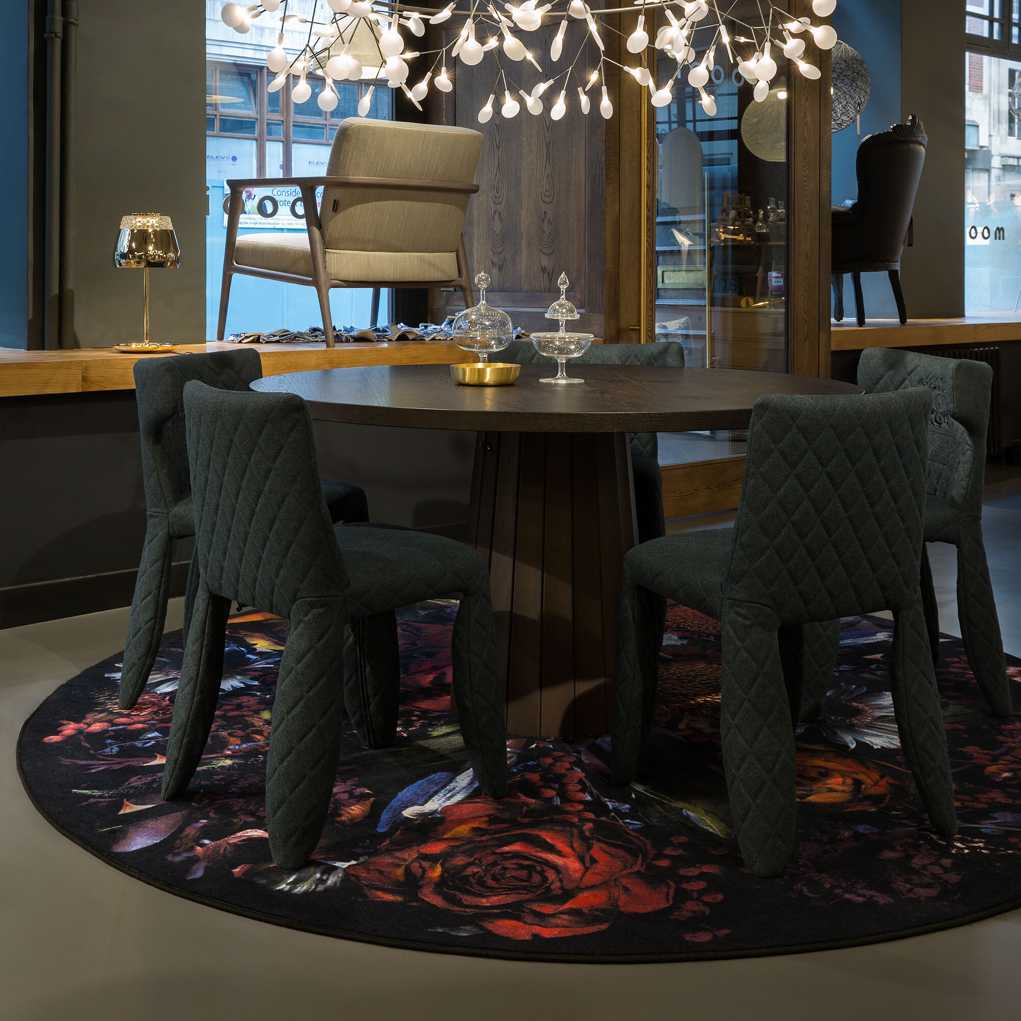 Fool's Paradise Carpet Round