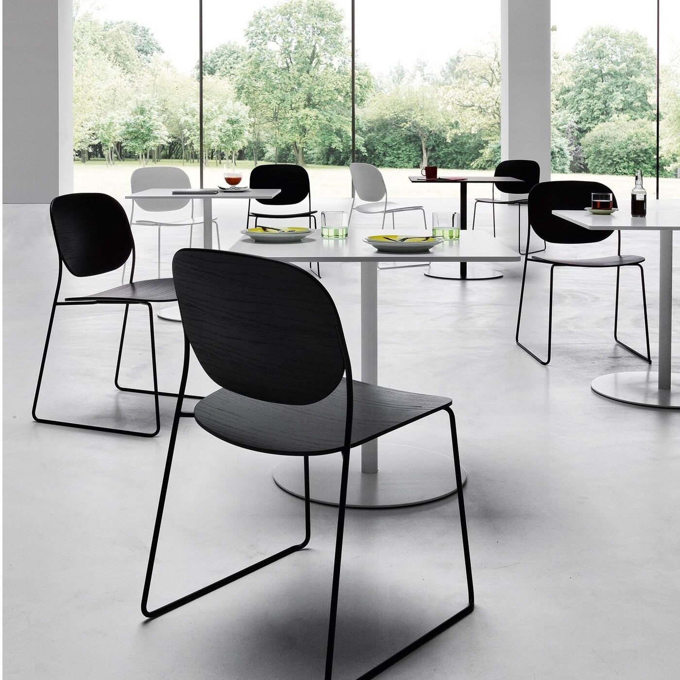 Brio Bistro Table Frame White H72cm