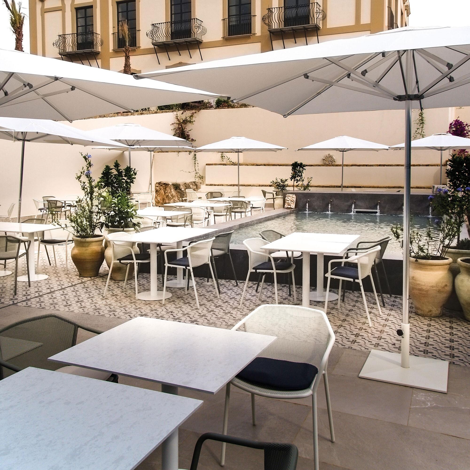 Darwin Garden Armchair