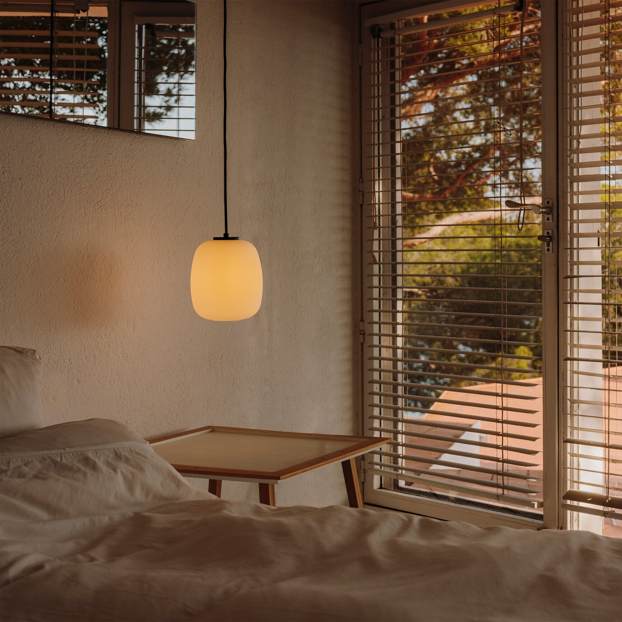 Globo Cesta Suspension Lamp