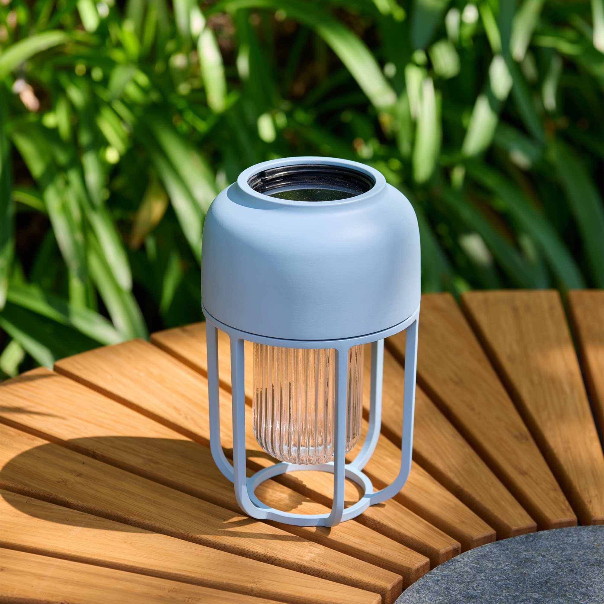 Light No1 LED Solar Table Lamp with Battery