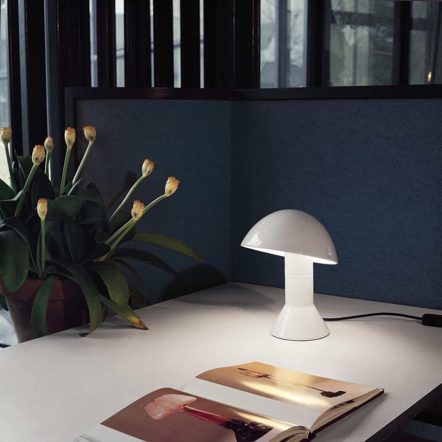 Elmetto Table Lamp