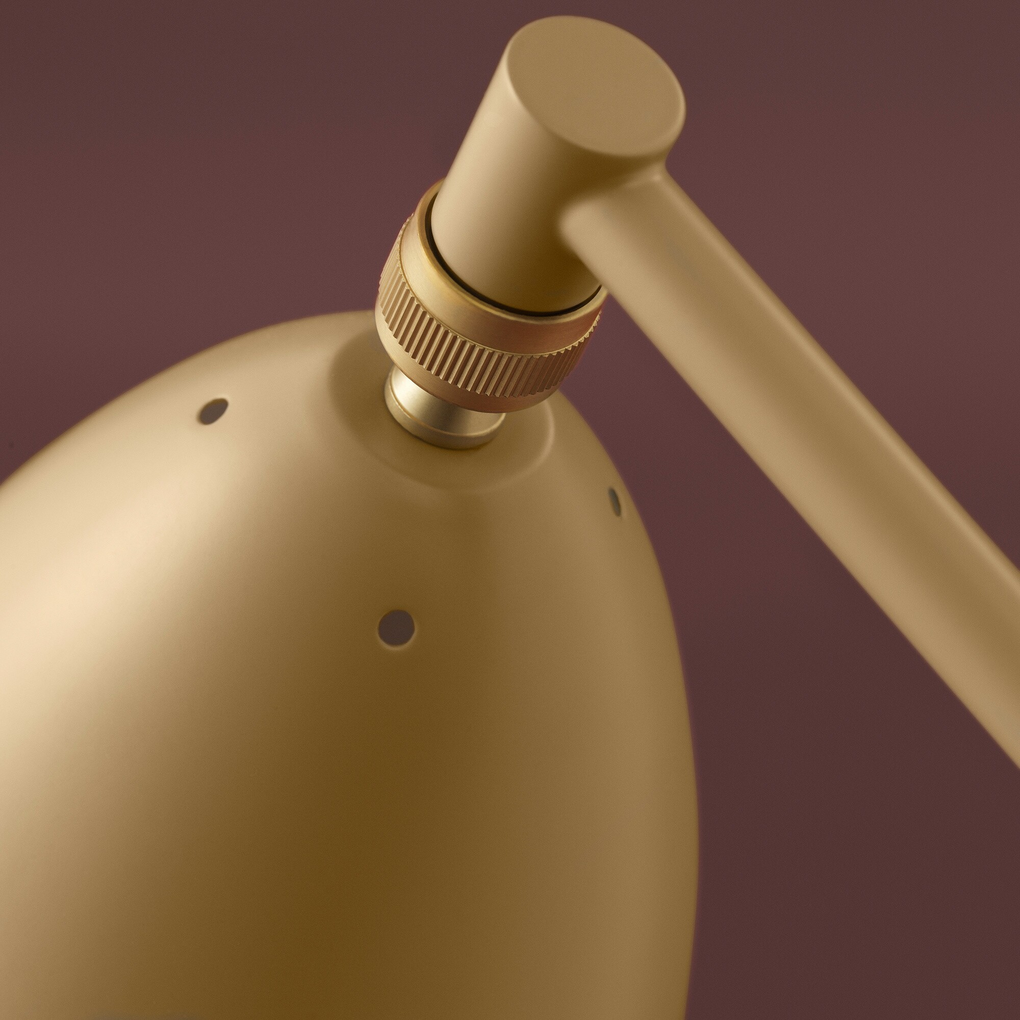 Gräshoppa Floor Lamp