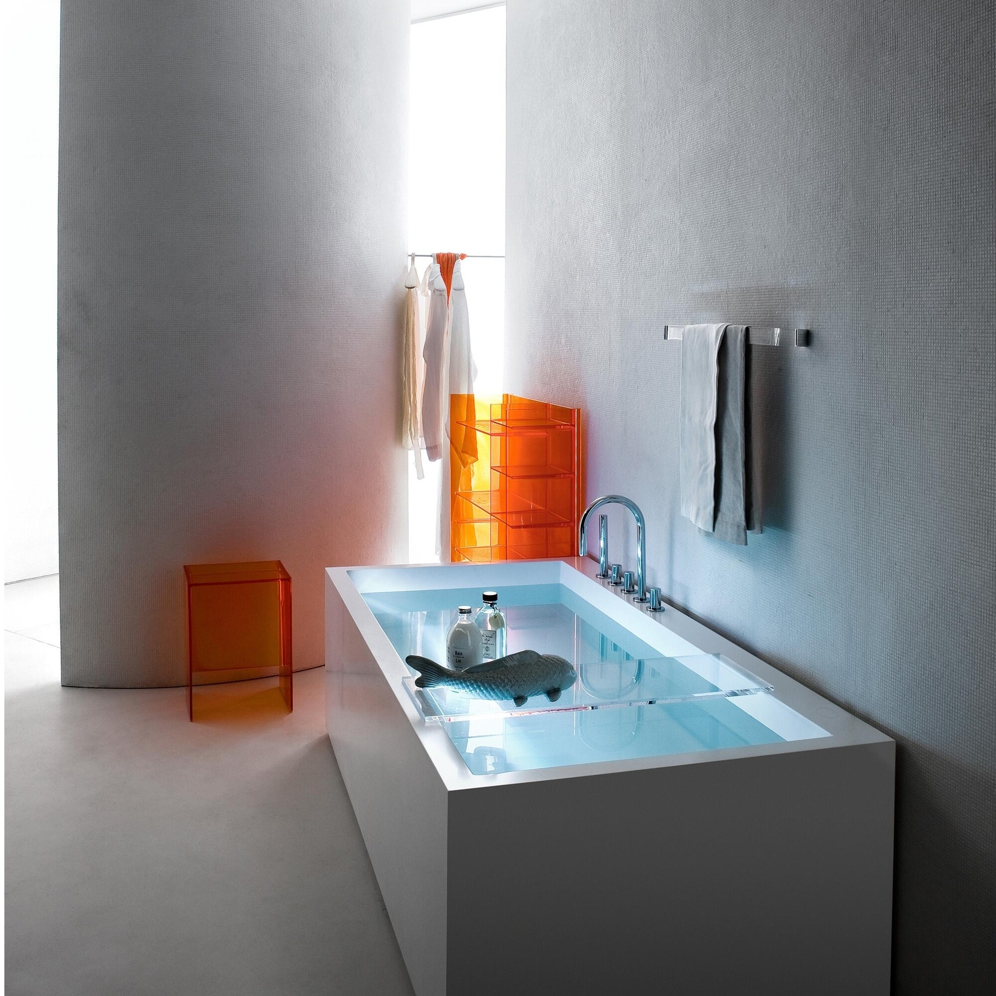 Laufen Max-Beam Stool/Side Table