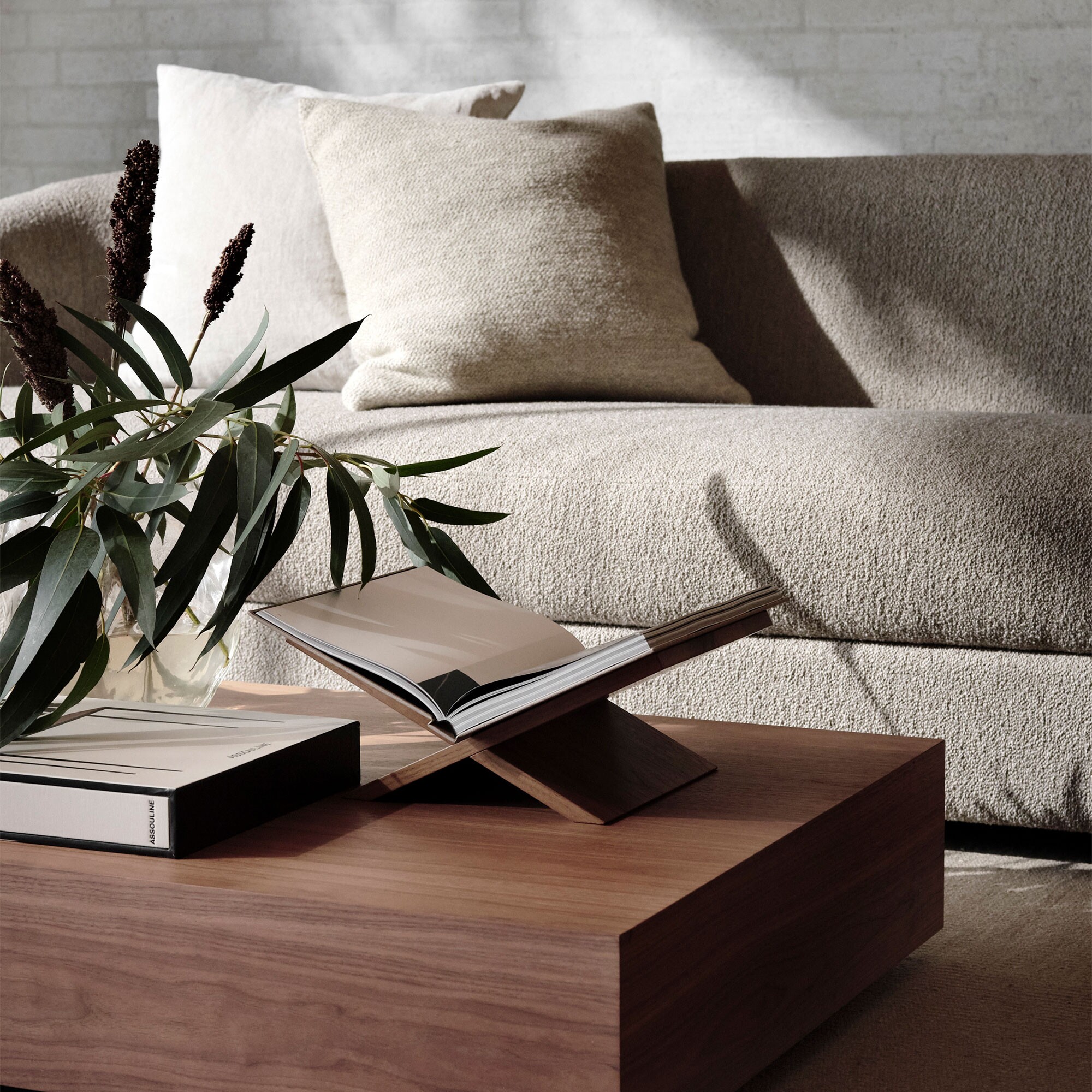 Mass Wide Coffee Table