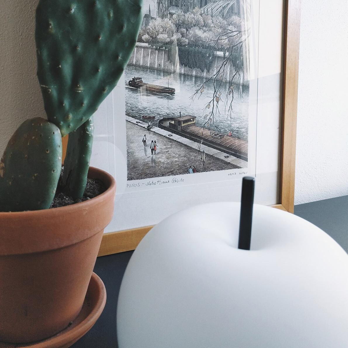 Kushi 16 mobile LED Lamp with Battery