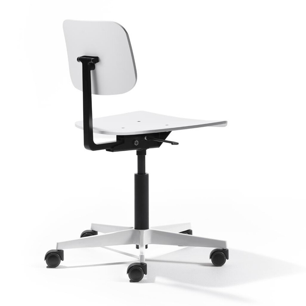 Mr. Square Swivel Chair With Wheels