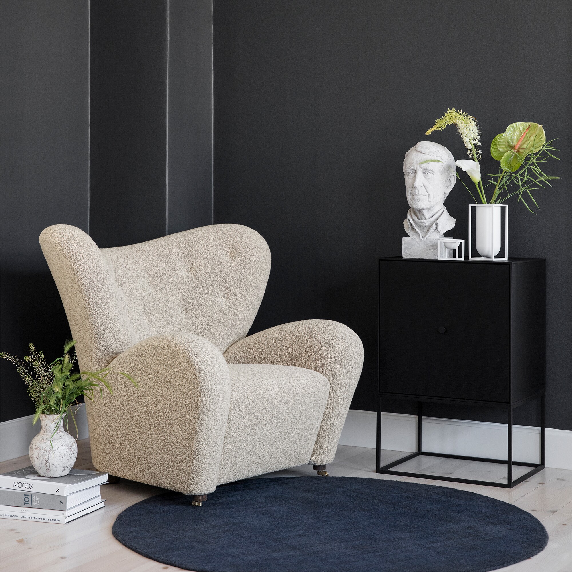 Frame 49 Sideboard with 1 Drawer