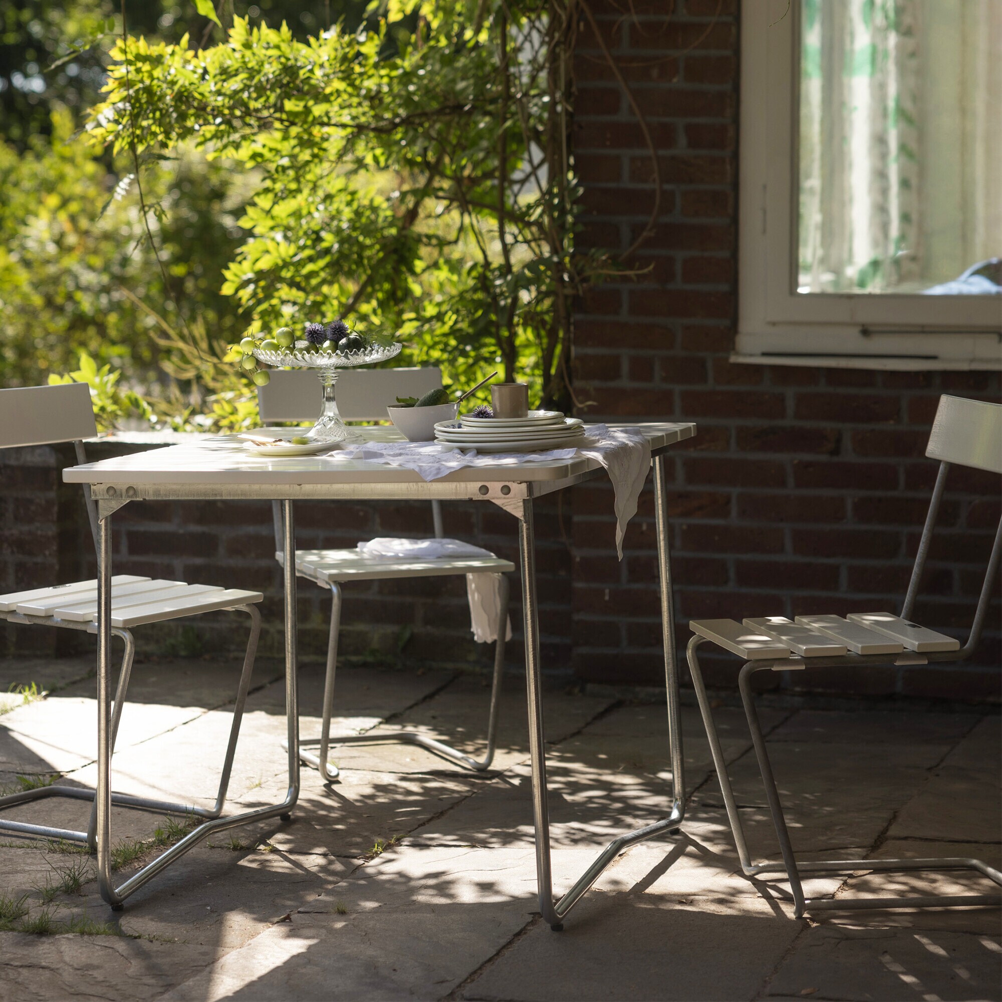 B25A 120 Garden Dining Table Foldable 120x70cm Oak