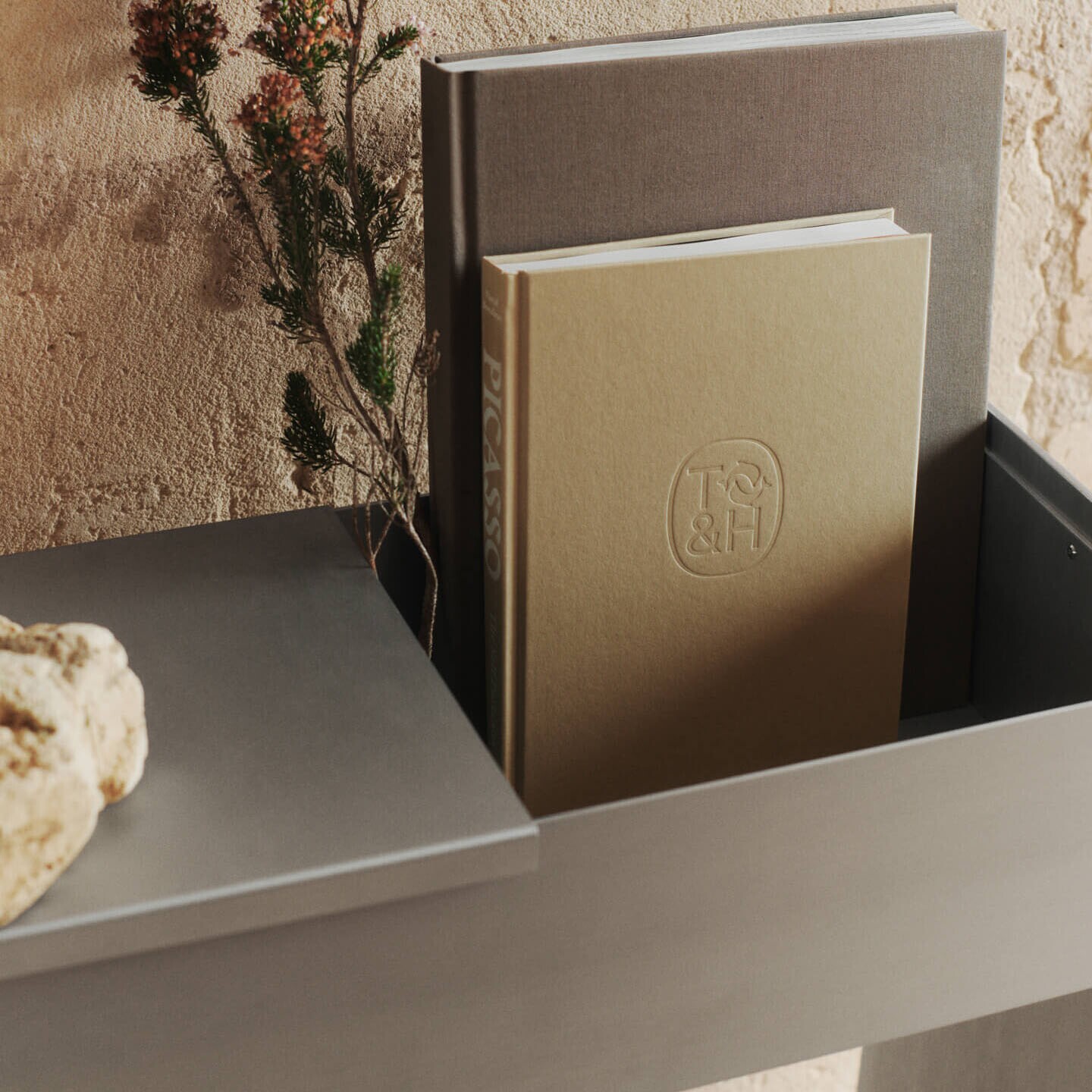 Lager Tray for Plant Box