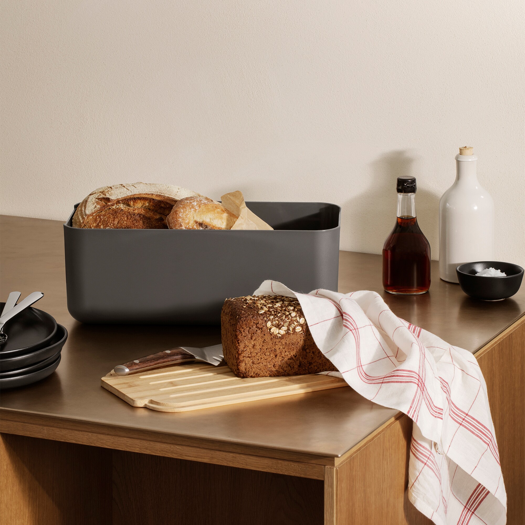 Bread Bin