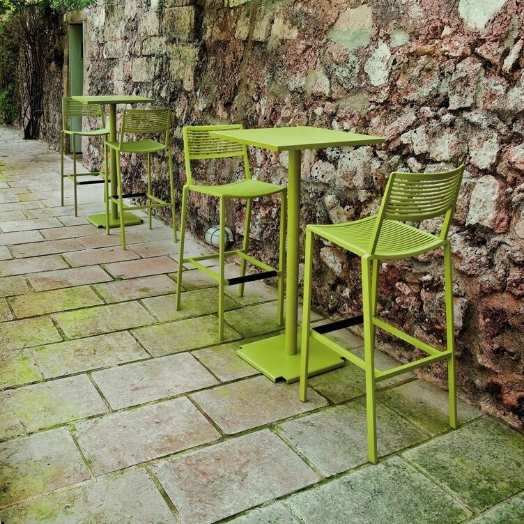 Easy Outdoor Stool